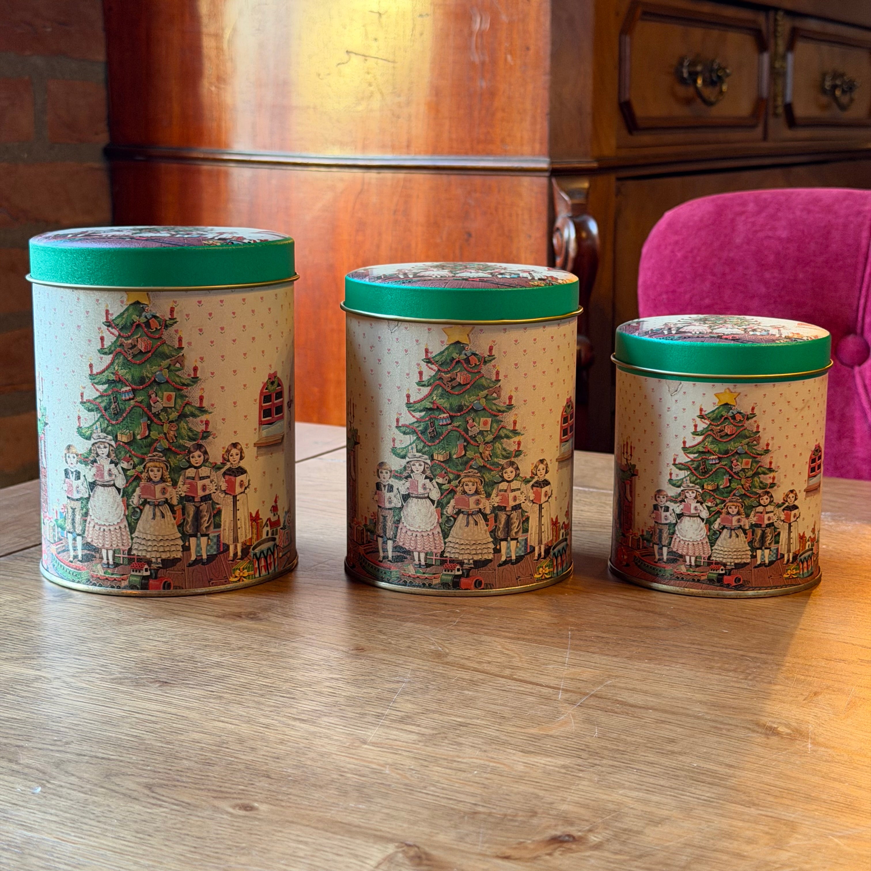 Vintage Weihnachtsdosen-Set, 3-teilig – Kinder am Weihnachtsbaum – 80er/90er Jahre