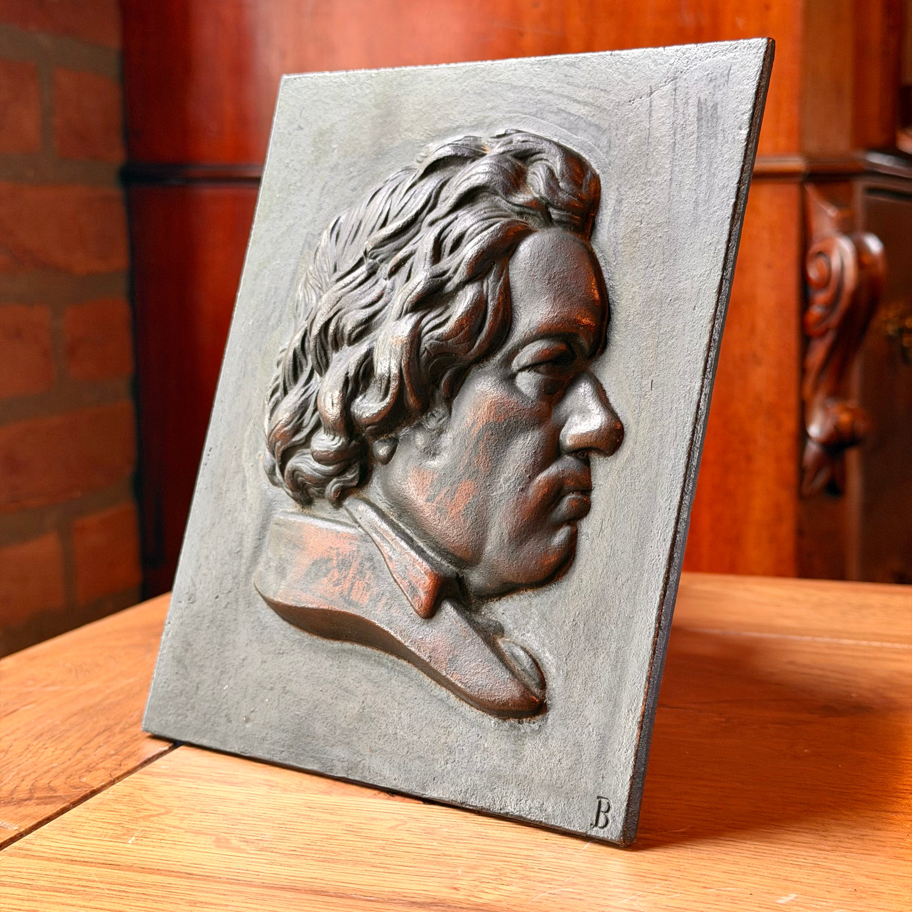 Gietijzeren plaquette Beethoven profiel reliëf 19e eeuw