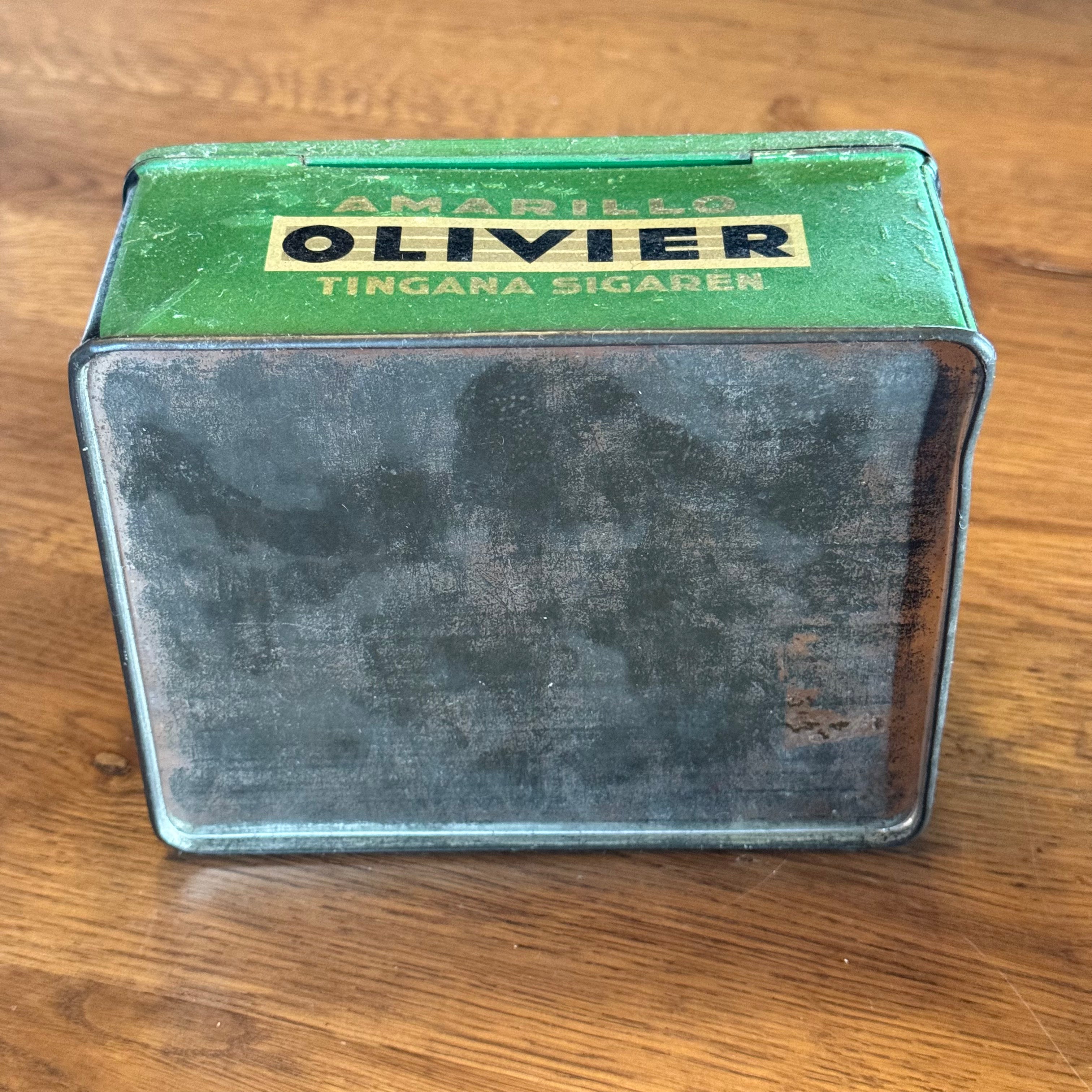 Olivier Amarillo Tingana Sigarenblik The Collectionist