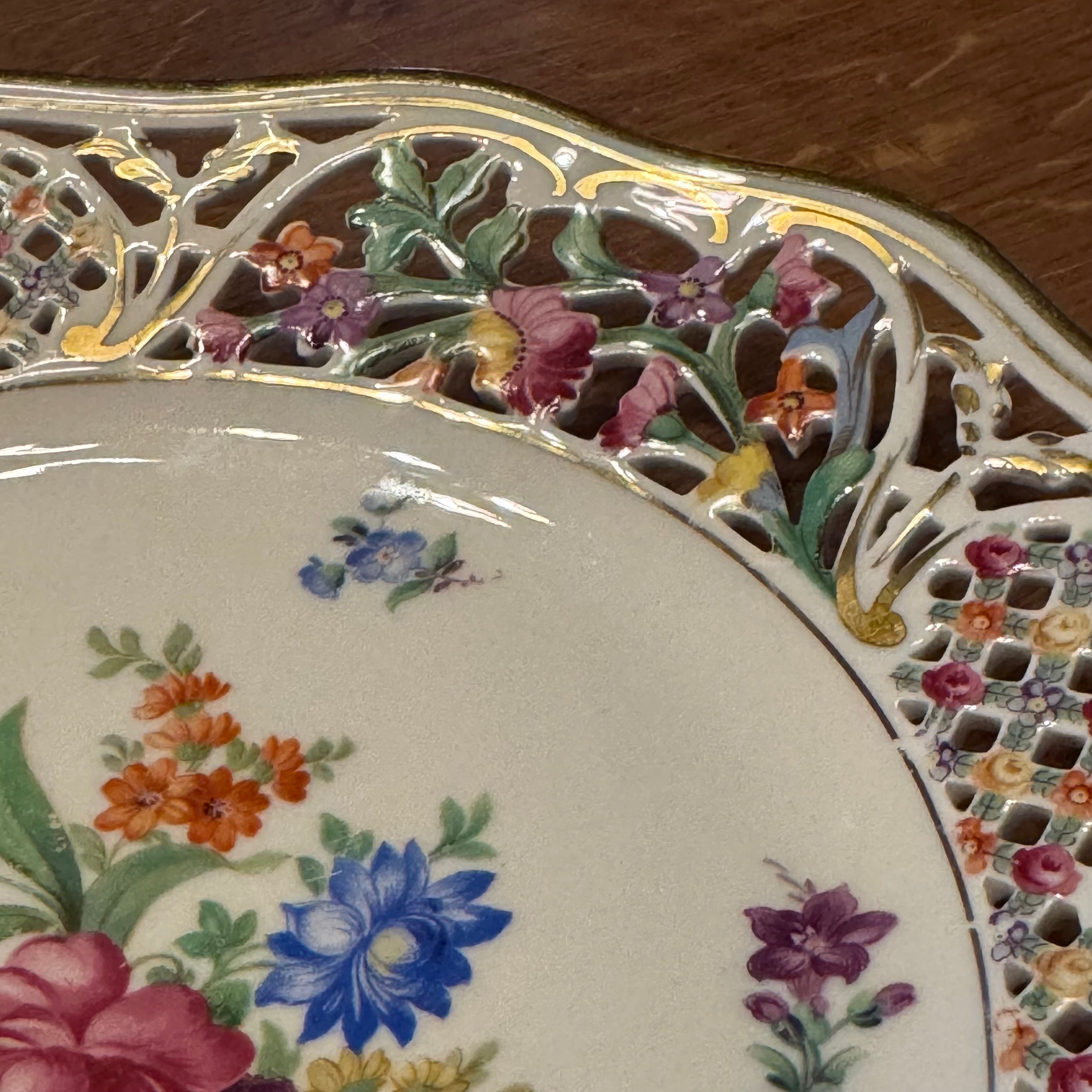 Handbemaltes Porzellanteller-Set von Schumann Arzberg, Deutschland, Modell 'Vieux Meissen'