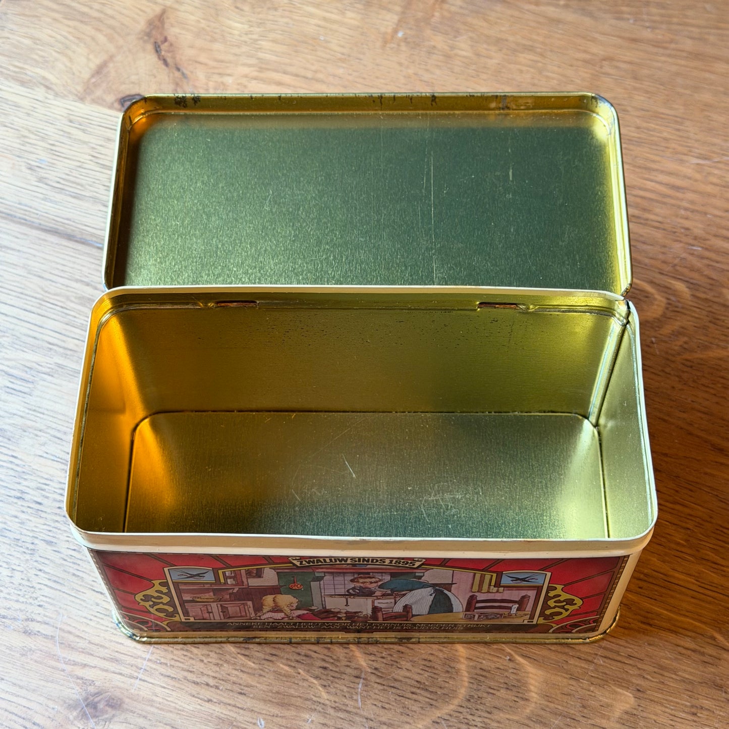 Swallow Safety Tooth Sticker Tin – Uddevalla Sweden