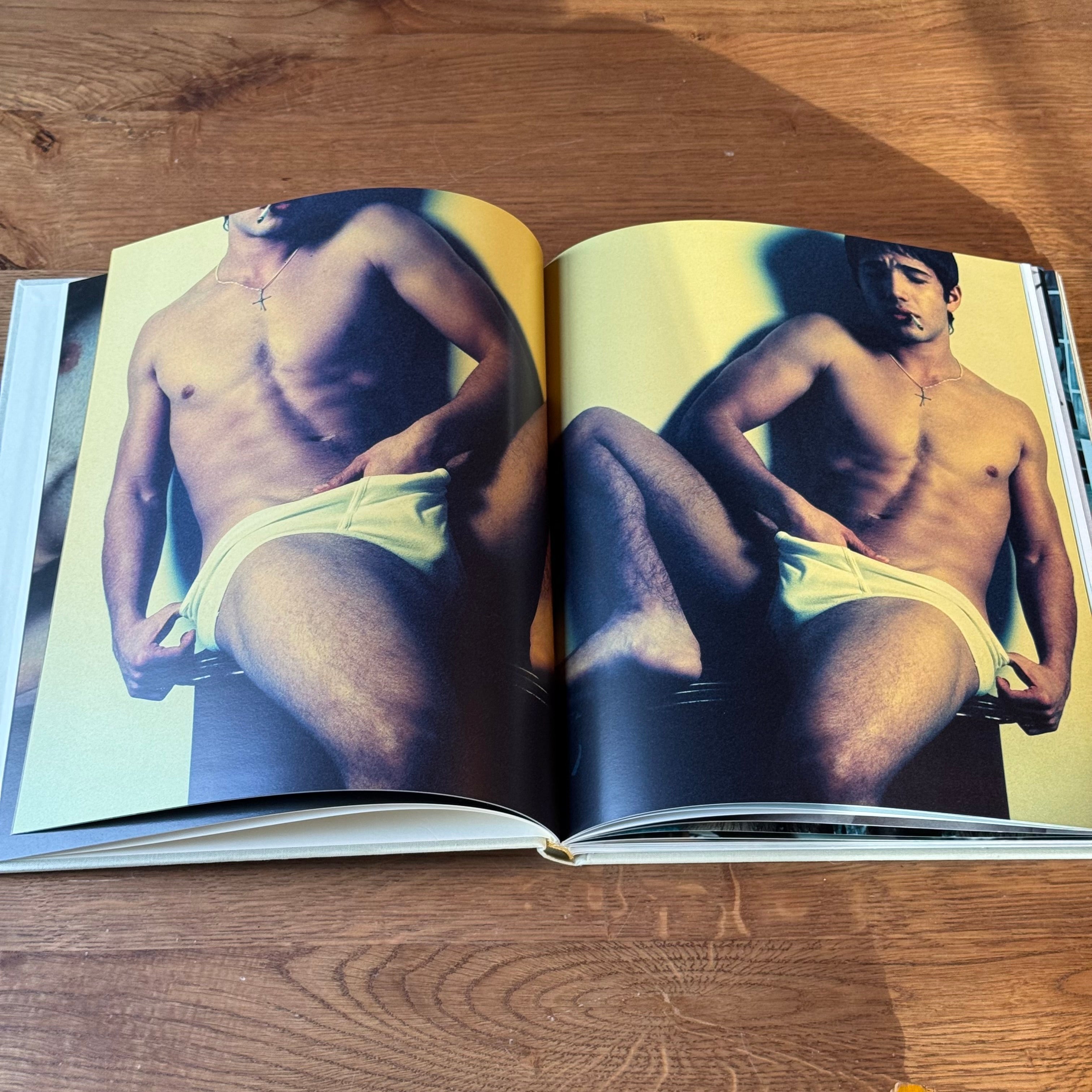 Naked Life – Julian Hargreaves – Male Photography in Luxury Linen Hardcover (2000)