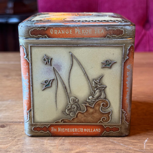 Vintage Niemeijer Orange Pekoe Tea Tin – Relief Decoration – ca. 1930–1940
