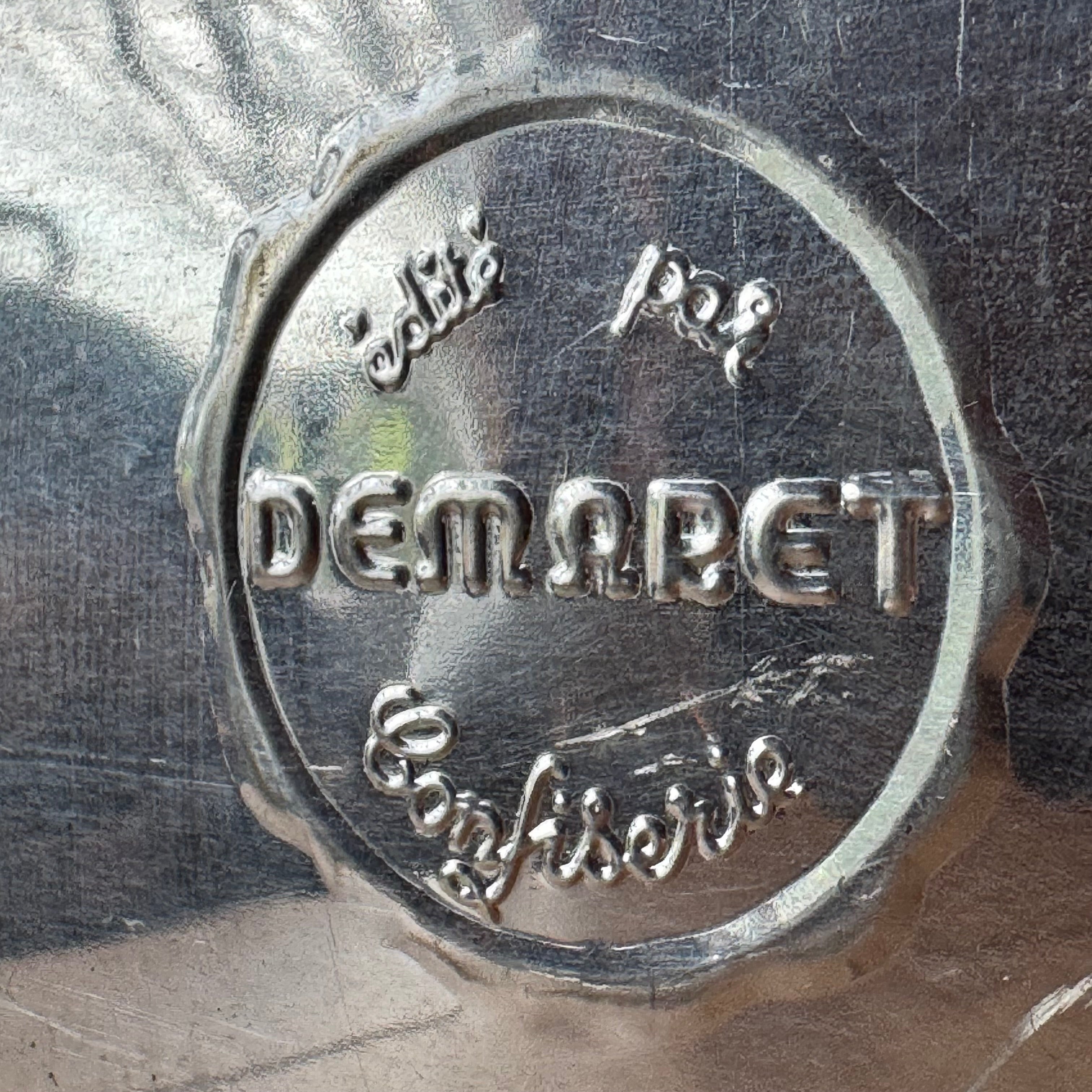 Vintage Demaret Confiserie Blik met Heraldiek en Wapens