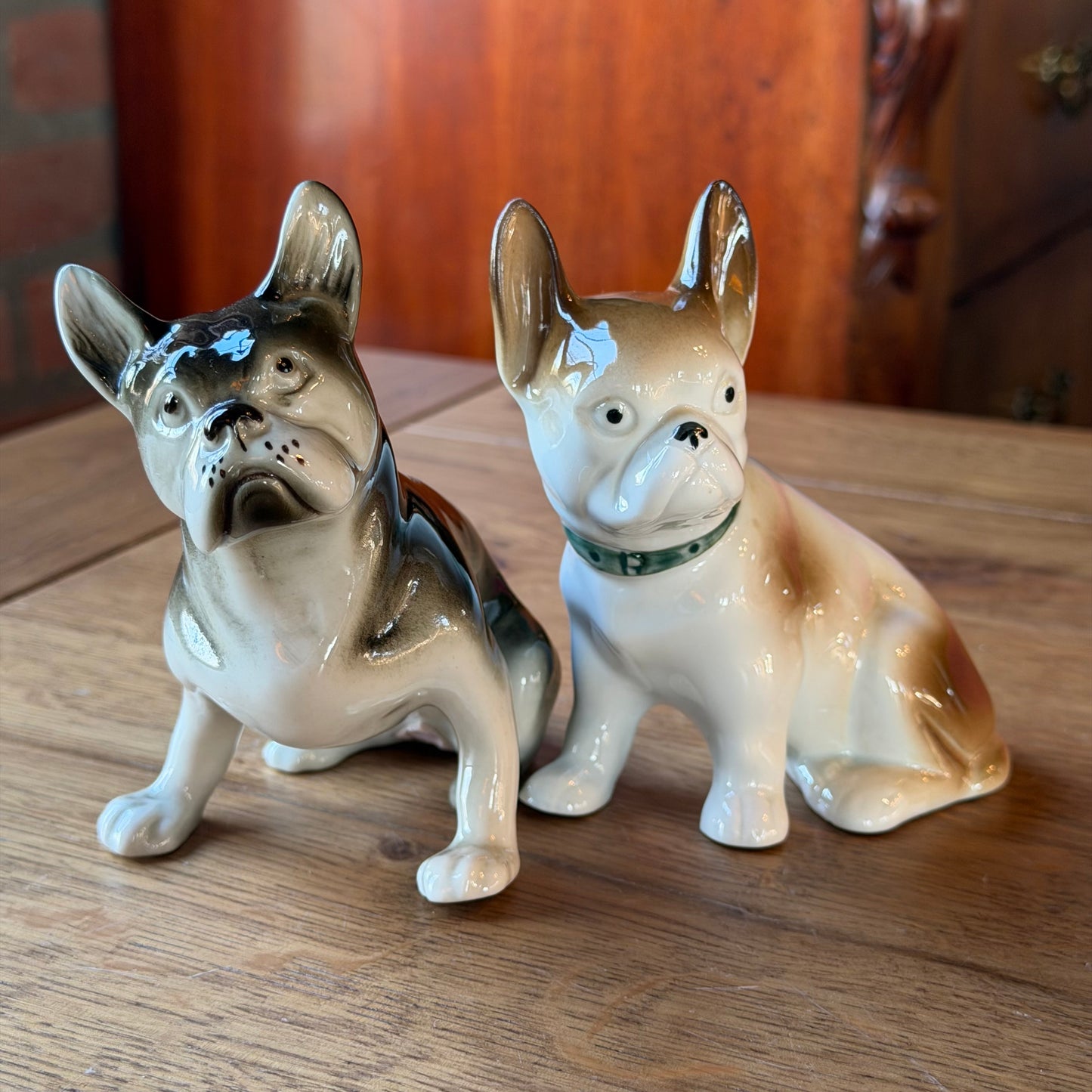 Stel Vintage Porseleinen King Charles Spaniels – Klassieke Staffordshire Stijl – Handbeschilderd