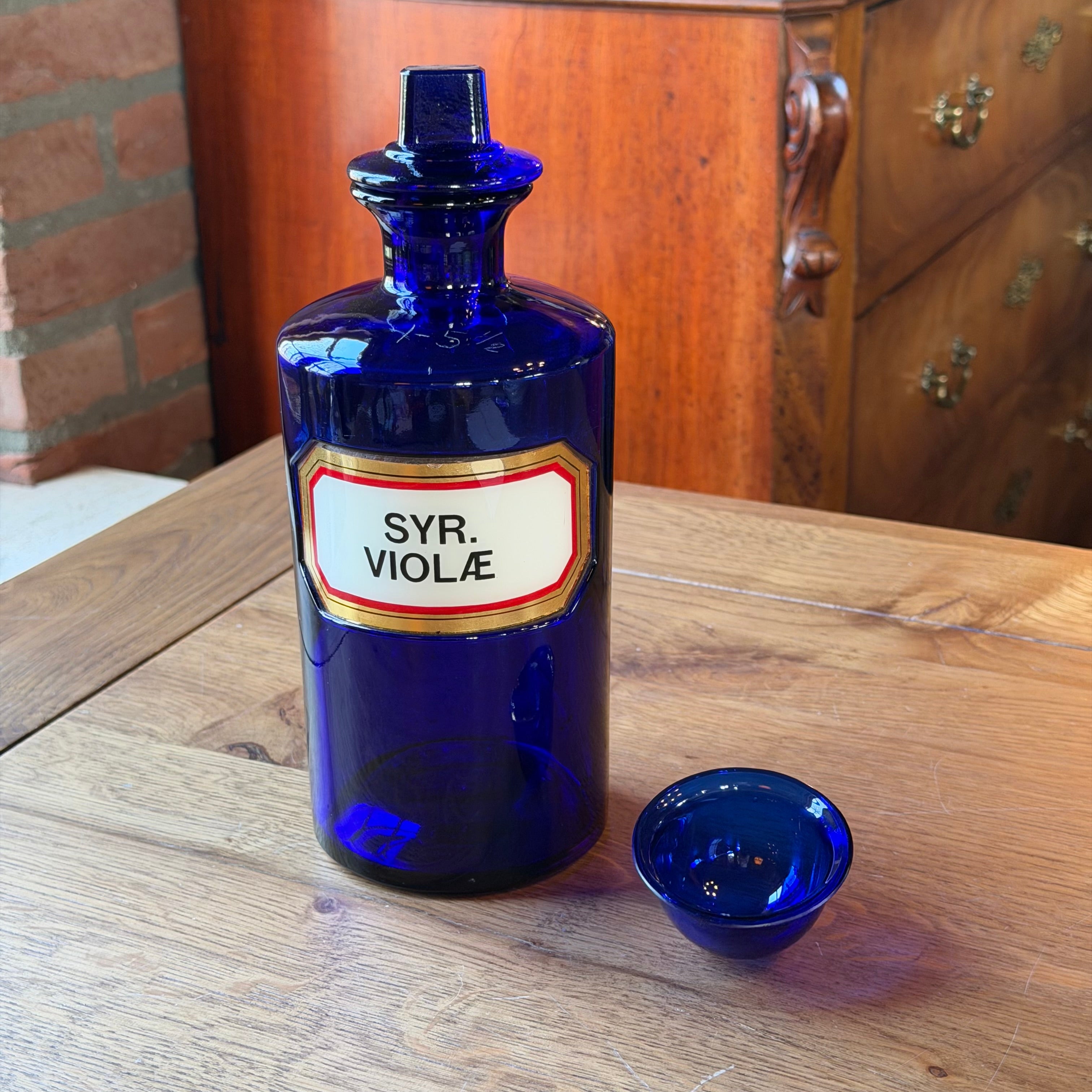 Antike Apothekerflasche SYR. VIOLAE – kobaltblaues Glas (24 cm)