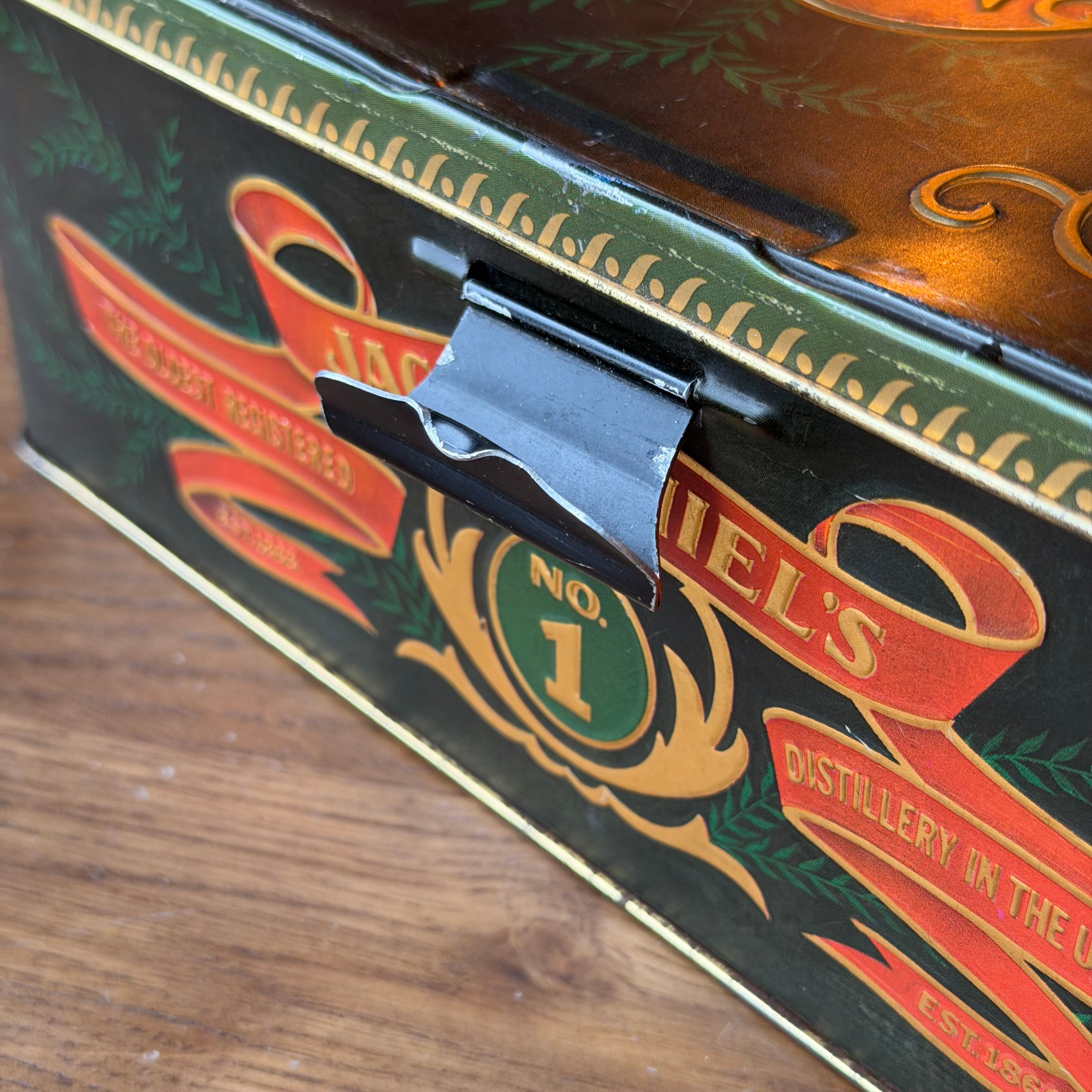 Jack Daniel's Old No. 7 Whiskydose mit klassischen Illustrationen