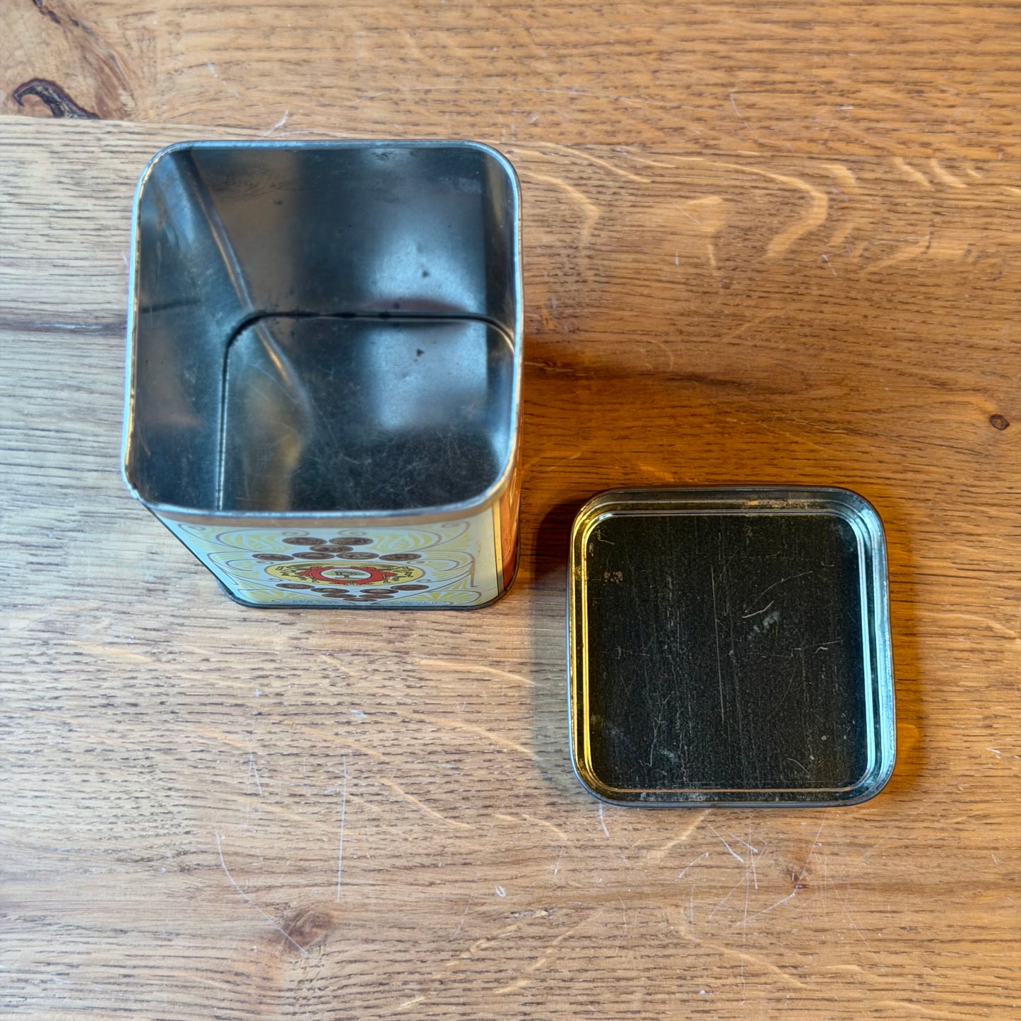 Antiek Droste’s Cacao Blik met Opstaande Deksel – Haarlem