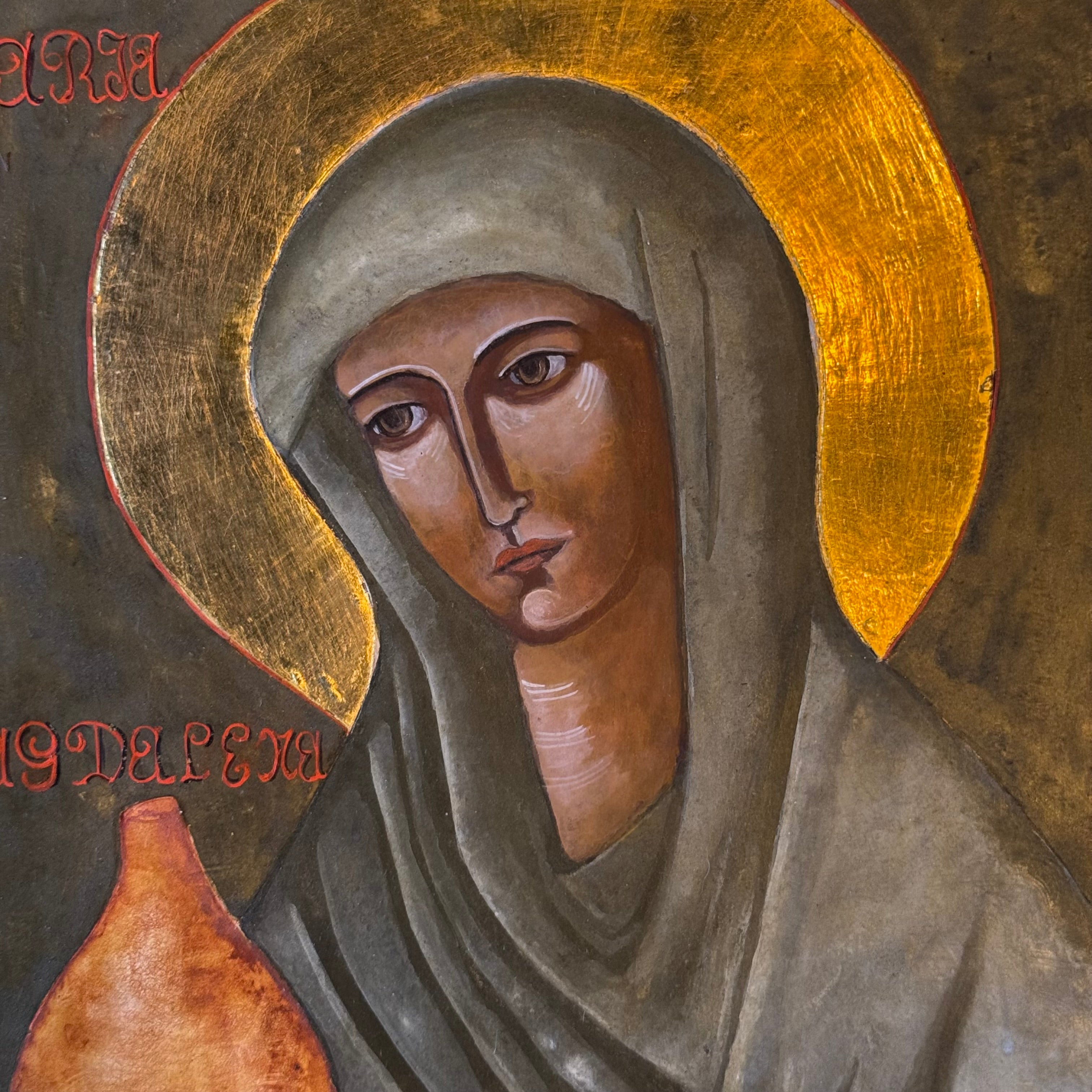 Handgeschilderde Icoon van Maria Magdalena op Houten Paneel – Verguld Nimbus – 20e Eeuw