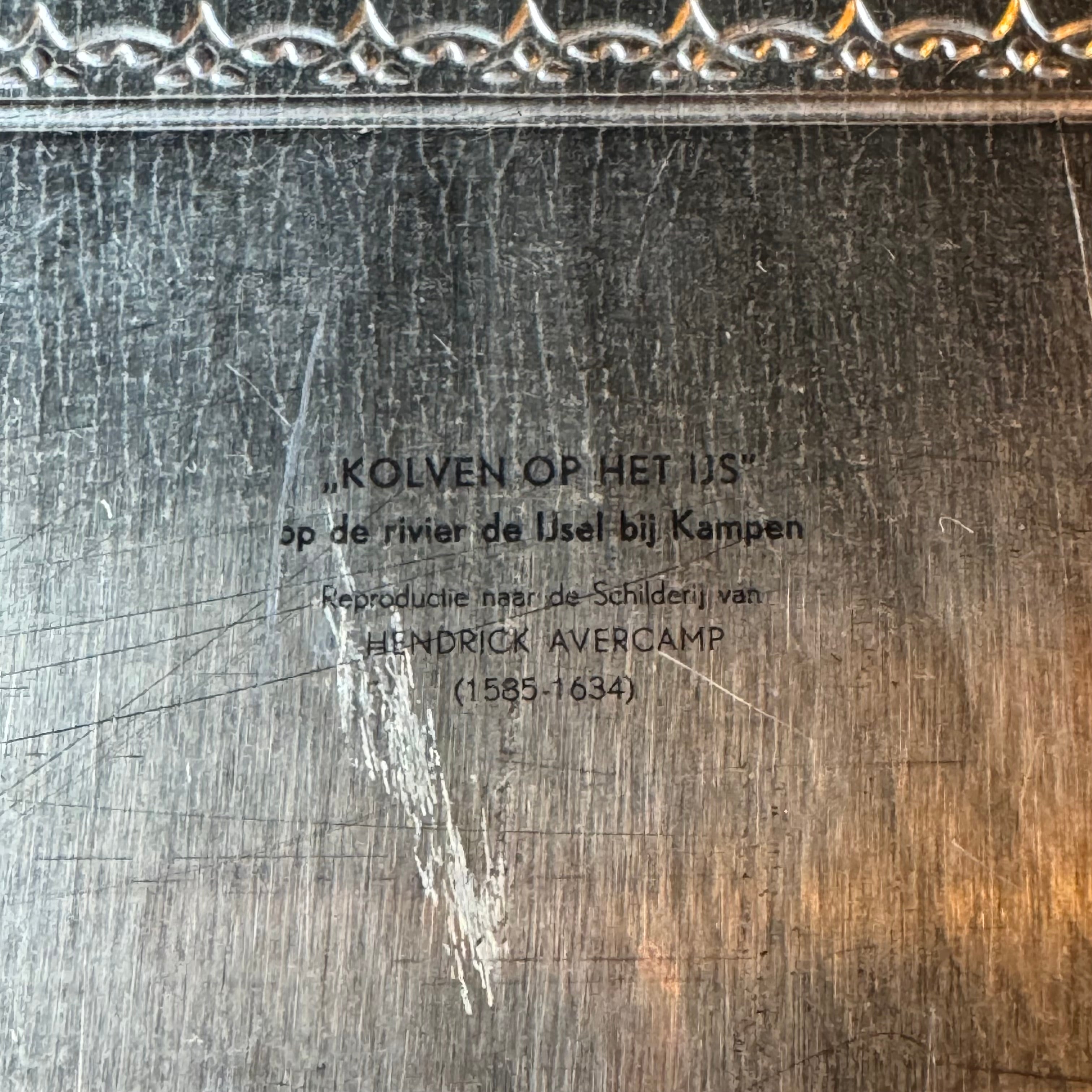 Vintage tea tin with a winter Avercamp scene – "Kolven op het IJs" (Food on the Ice)