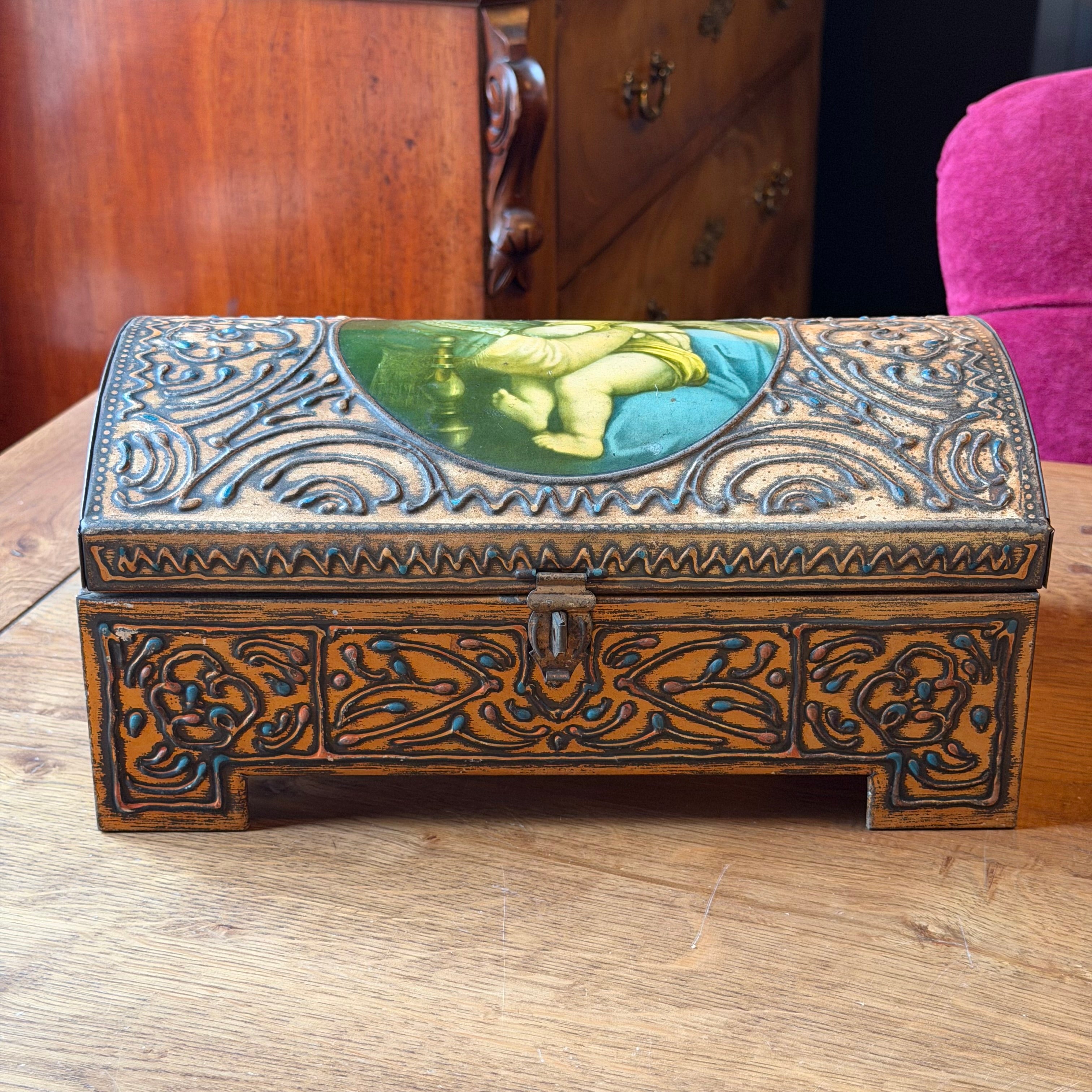 Large relief tin with religious image – Madonna and Child