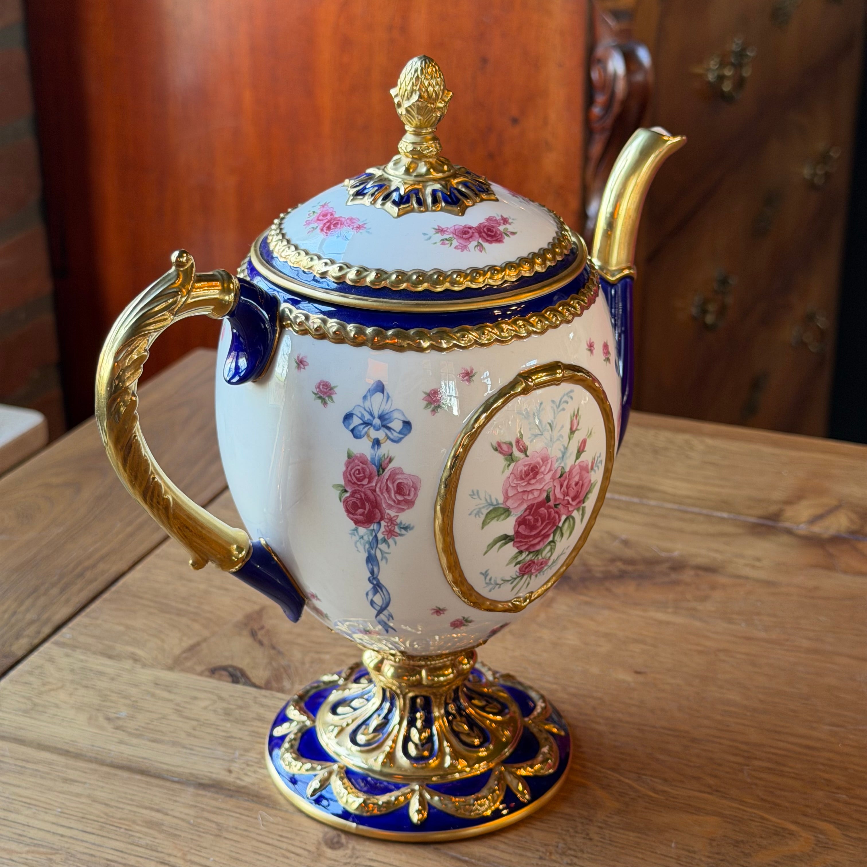 House of Fabergé – The Fabergé Egg Imperial Teapot – decorative porcelain teapot