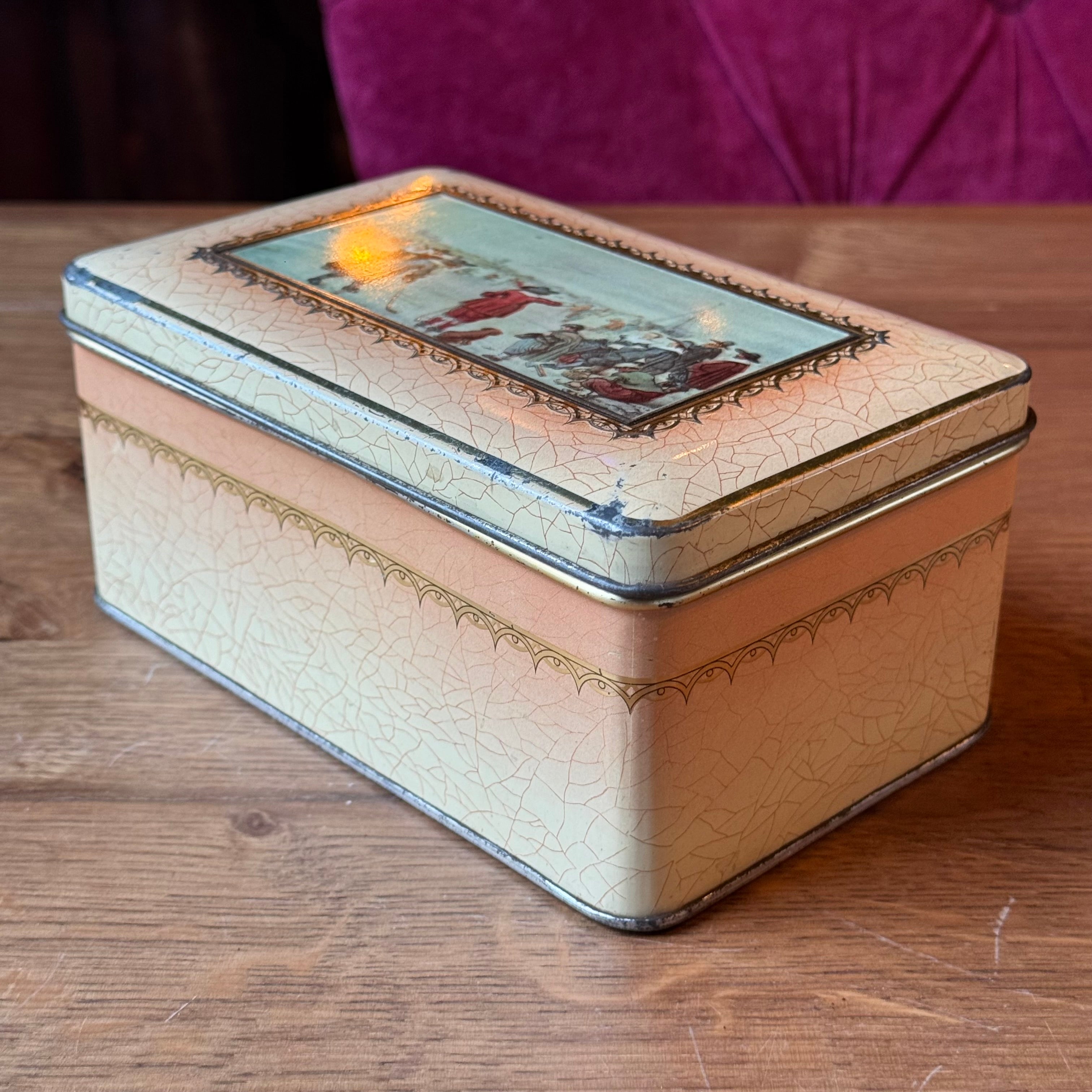 Vintage tea tin with a winter Avercamp scene – "Kolven op het IJs" (Food on the Ice)