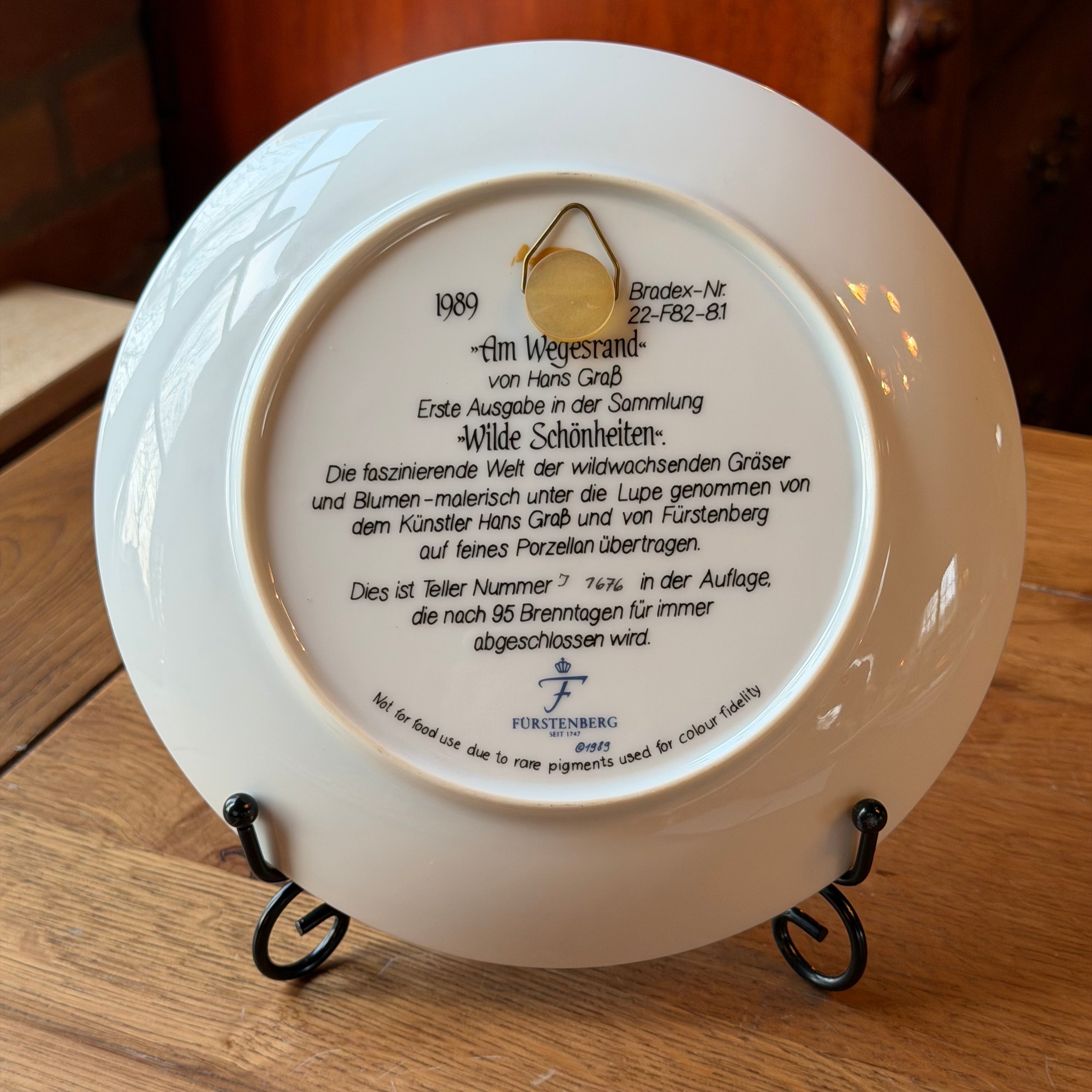 Fürstenberg wandbord ‘Am Wegesrand’ (1989) – Hans Graß – Wilde Schönheiten