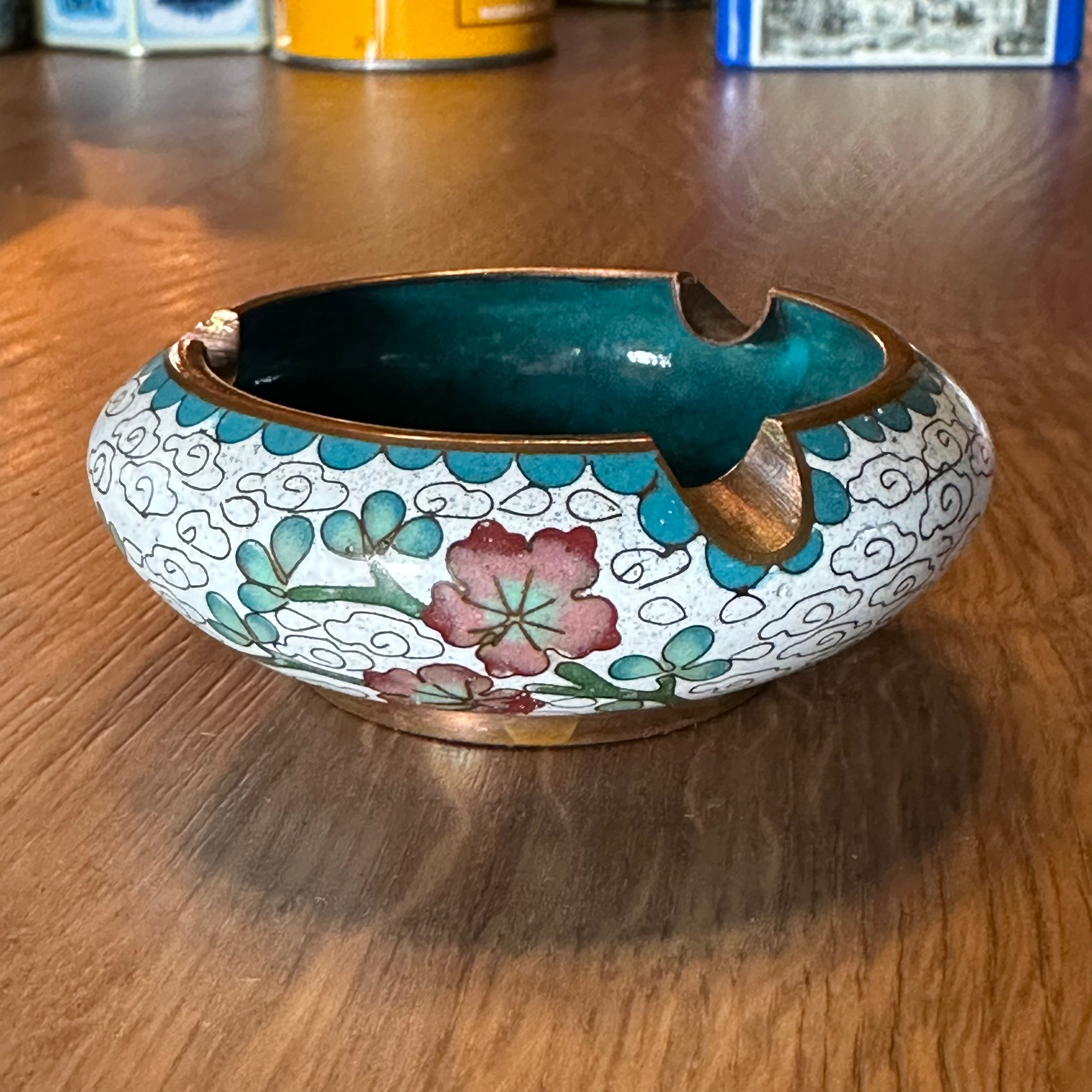 Cloisonne asbakje The Collectionist