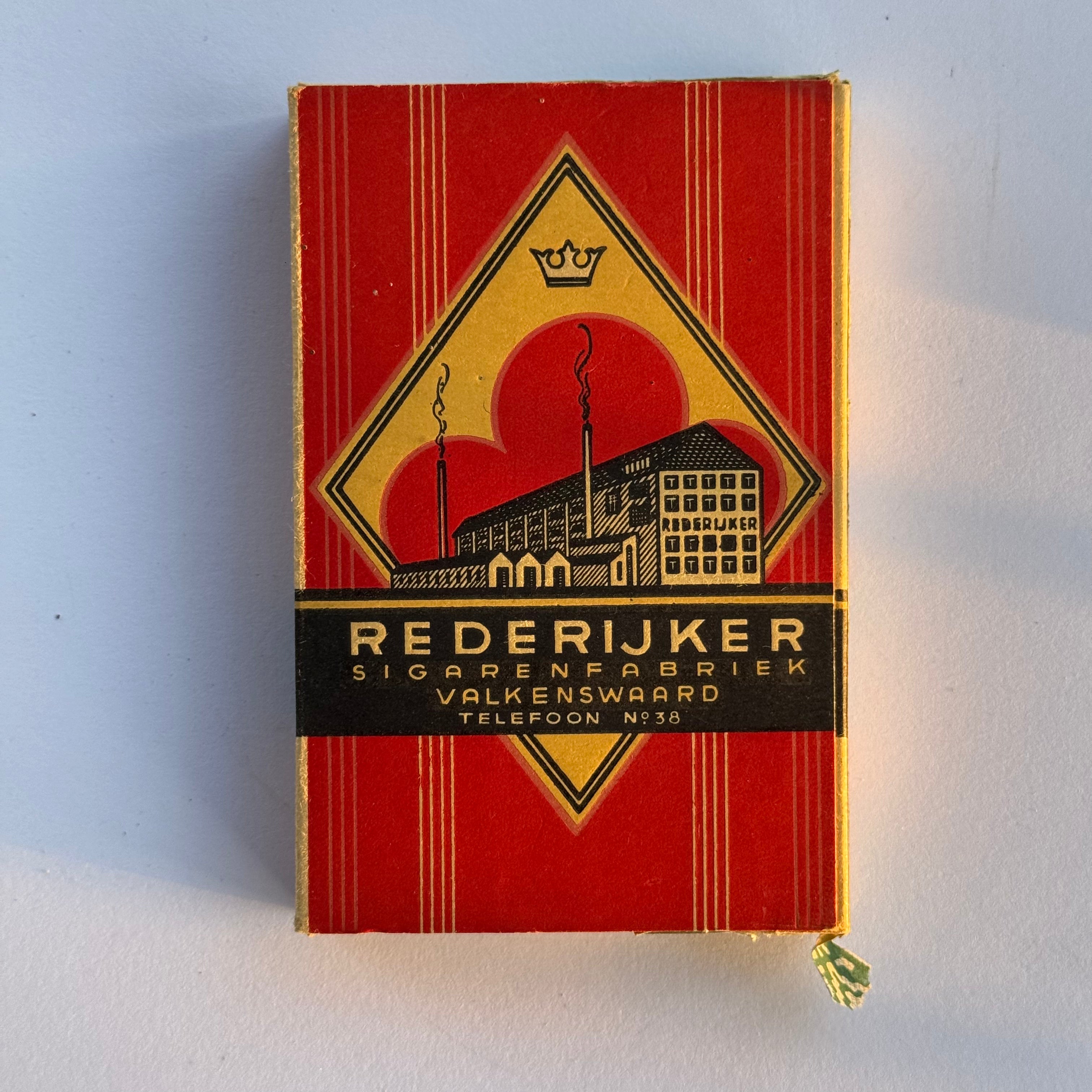 Schachtel mit Originalzigarren der Rederijker Zigarrenfabrik Valkenswaard