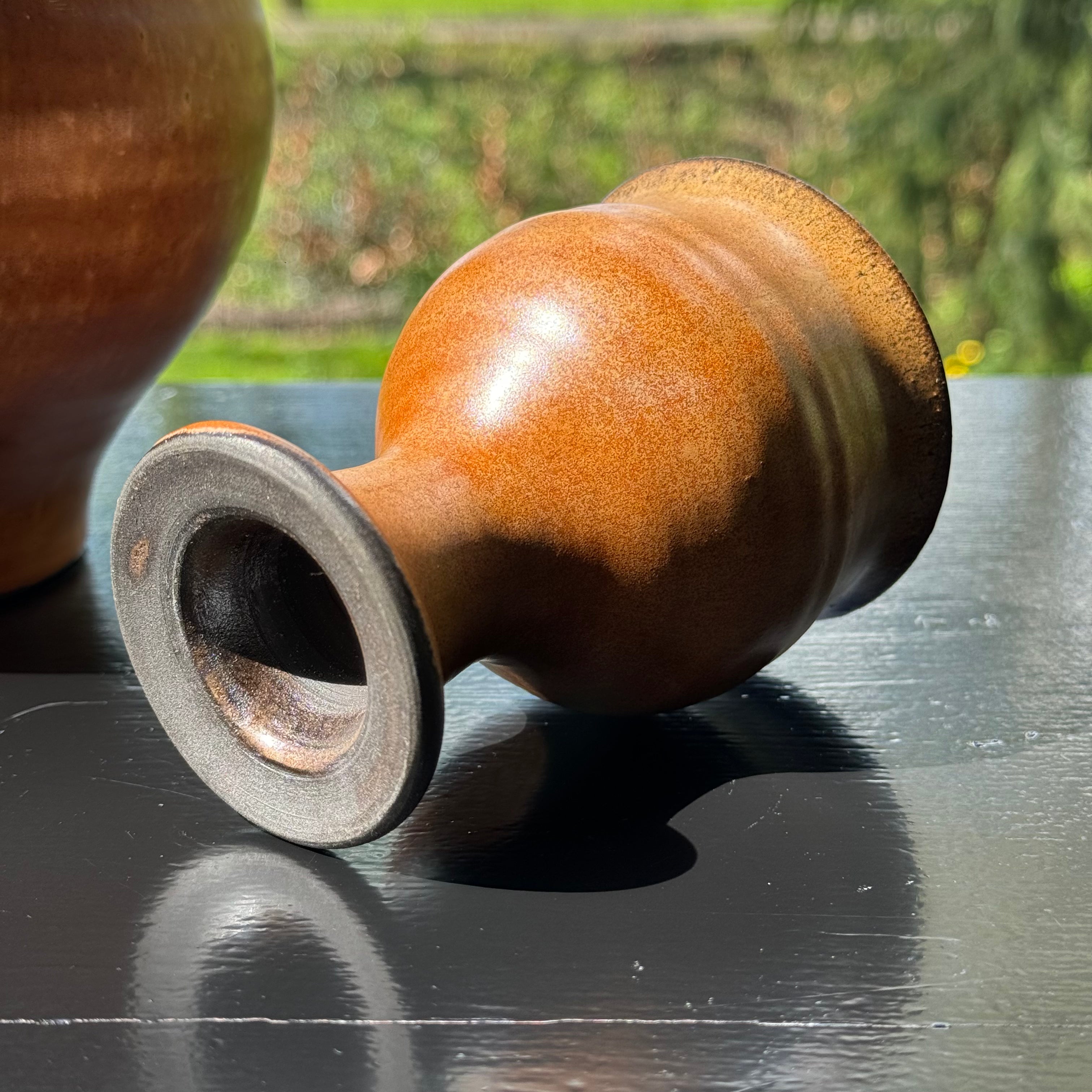 Kruik en beker van Ad Soesbergen - The Collectionist