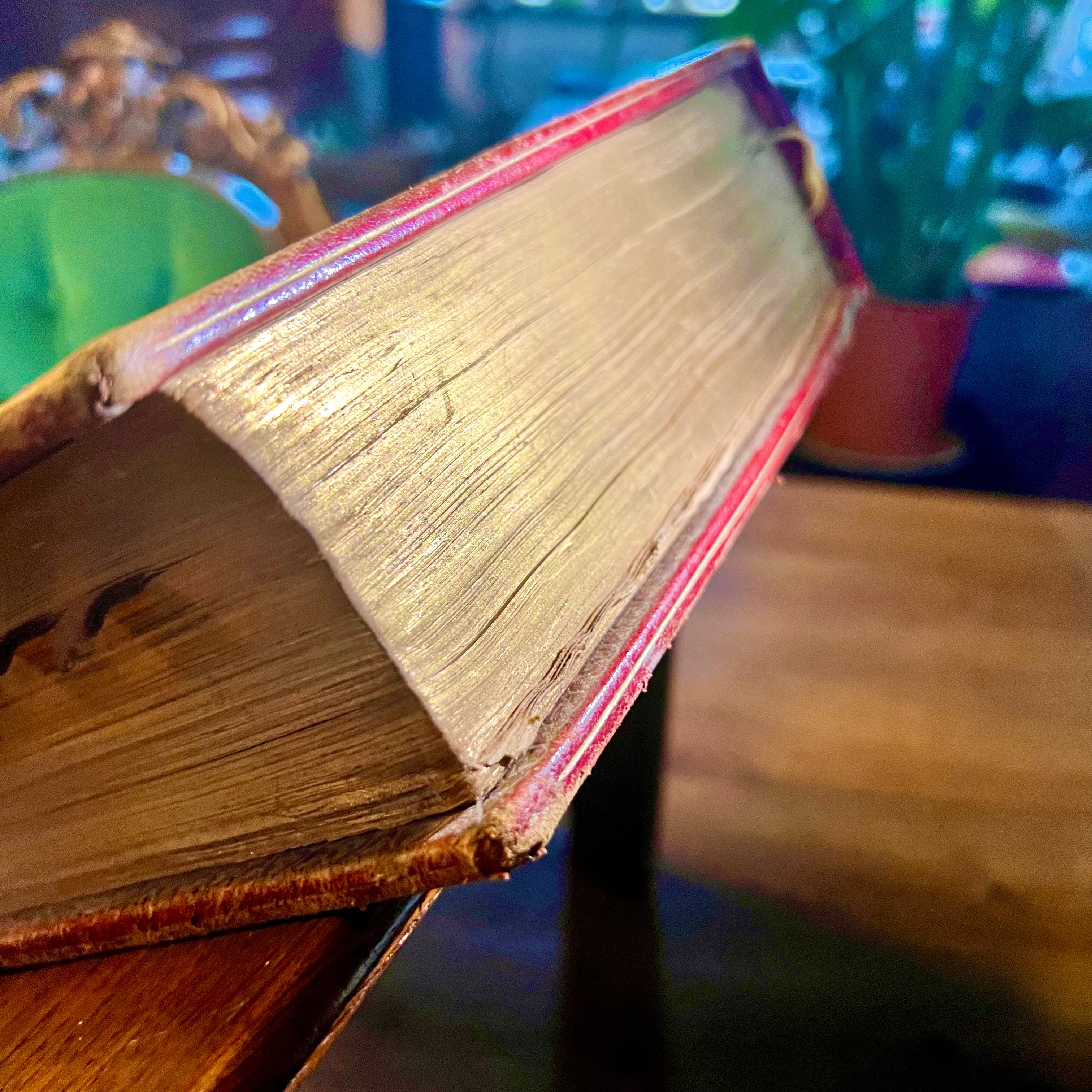 Antieke Missale Romana (1920) inclusief leesstandaard The Collectionist