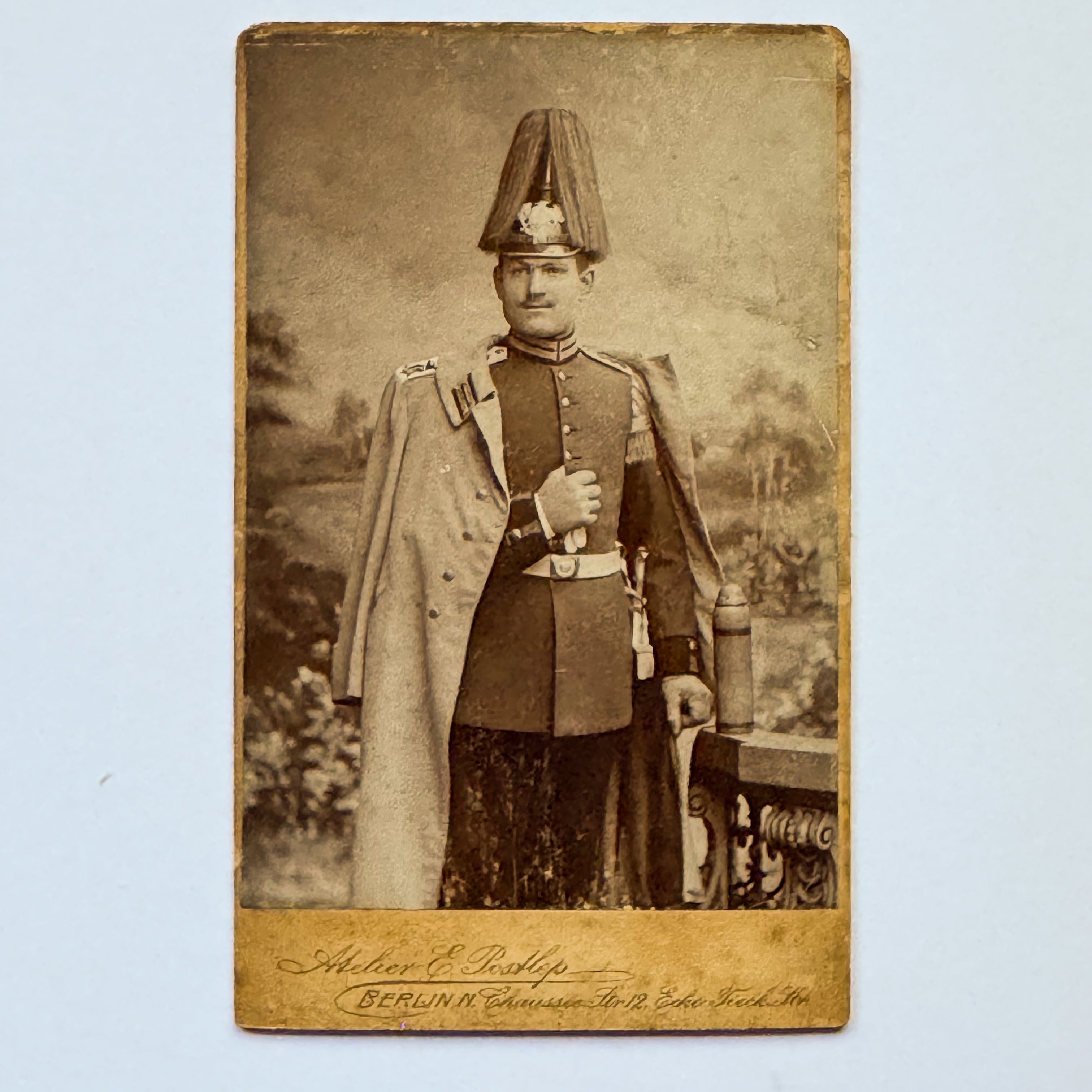Porträt eines deutschen Offiziers - Atelier E. Postlep, Berlin (ca. 1905)