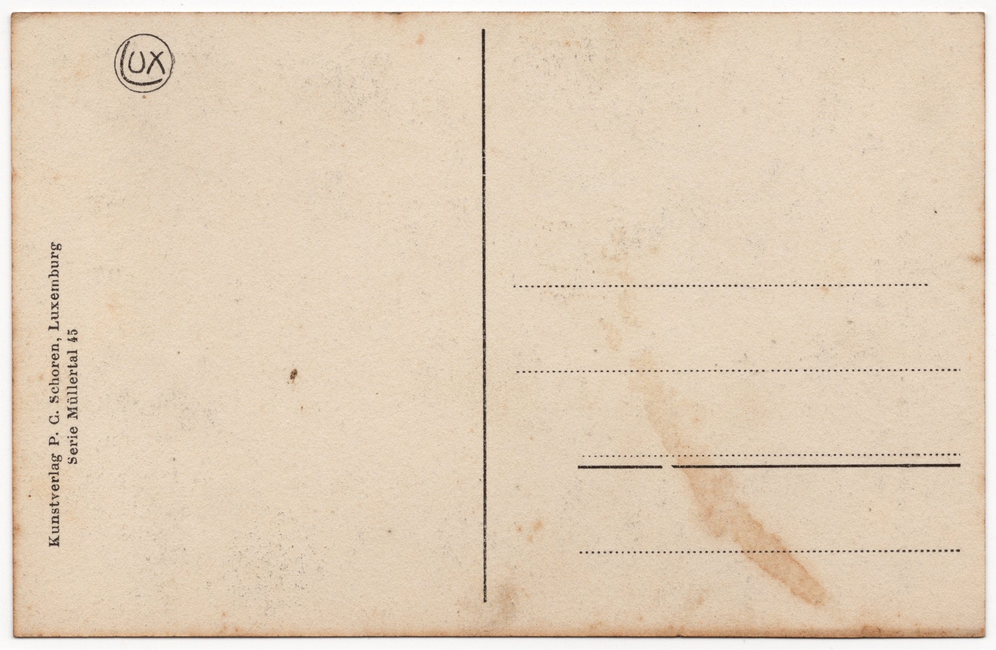 Achterzijde Zwart-wit ansichtkaart nieuw ontdekte grot Petite Suisse luxembourgeoise, man en vrouw bij grotopening, uitgave Schoren Luxemburg circa 1910