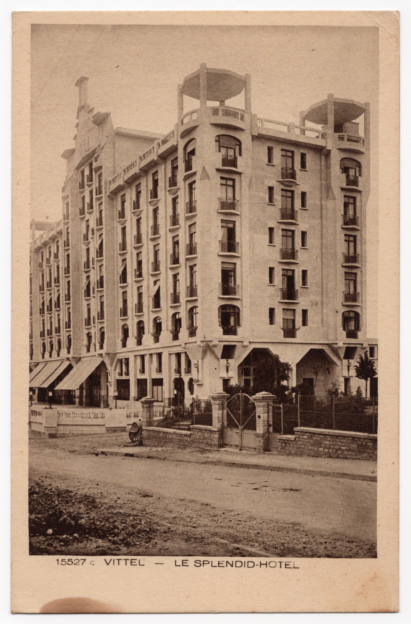 Franse ansichtkaart ca. 1930, sepia lichtdruk art deco Splendid Hôtel te Vittel Vogezen, uitgave Braun Mulhouse Collection Les Vosges