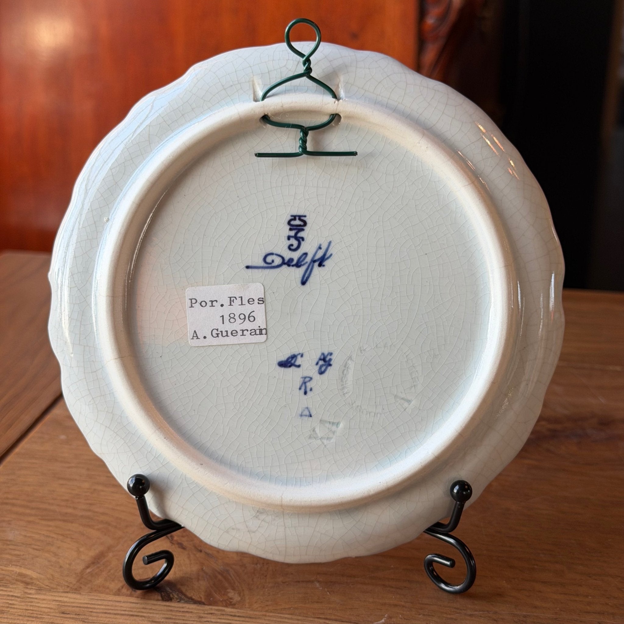 Antiek Delfts blauw wandbord met molens – De Porceleyne Fles (Royal Delft), ca. 1911 - The Collectionist