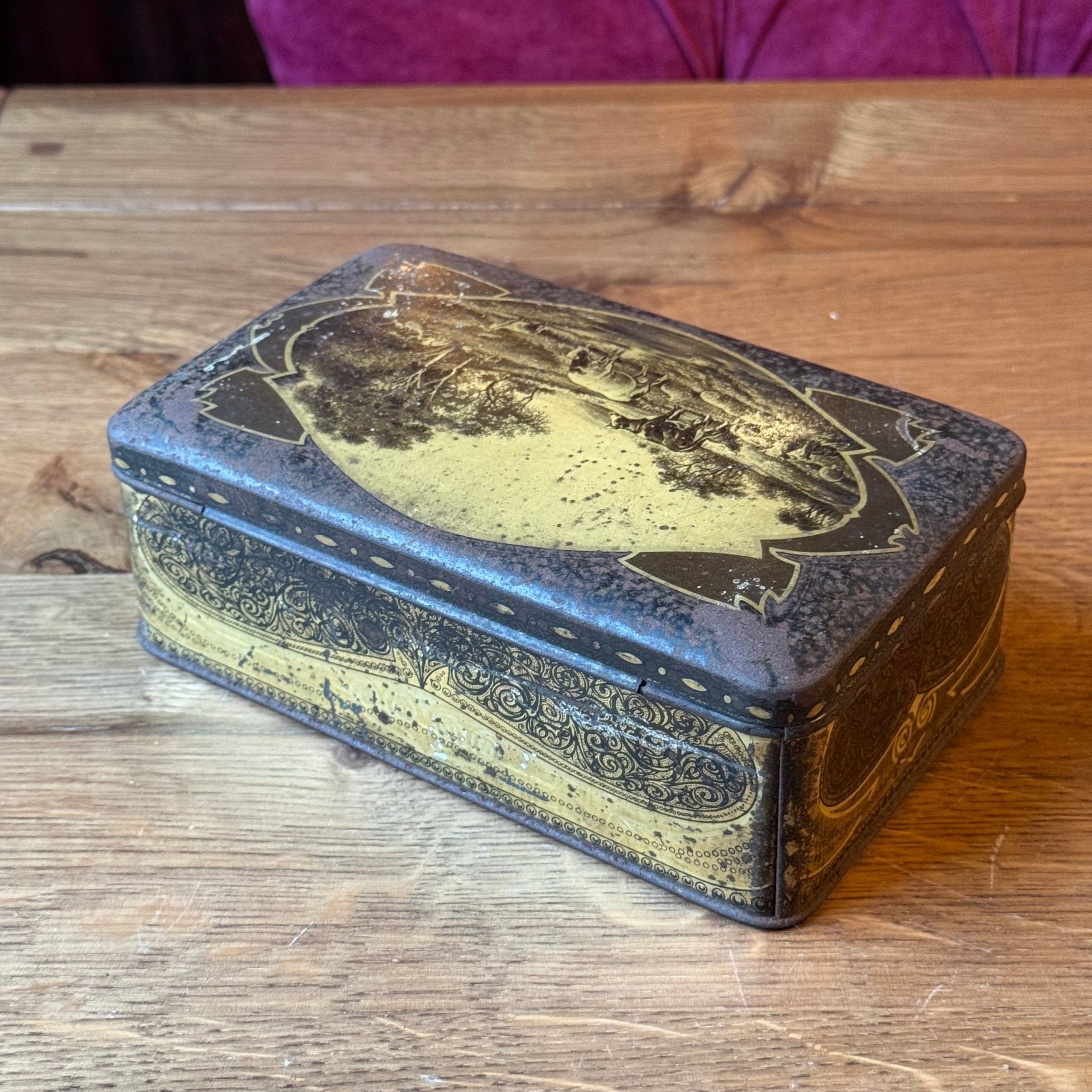 Antiek Jamin blik met landelijke scène – rechthoekig koekblik - The Collectionist