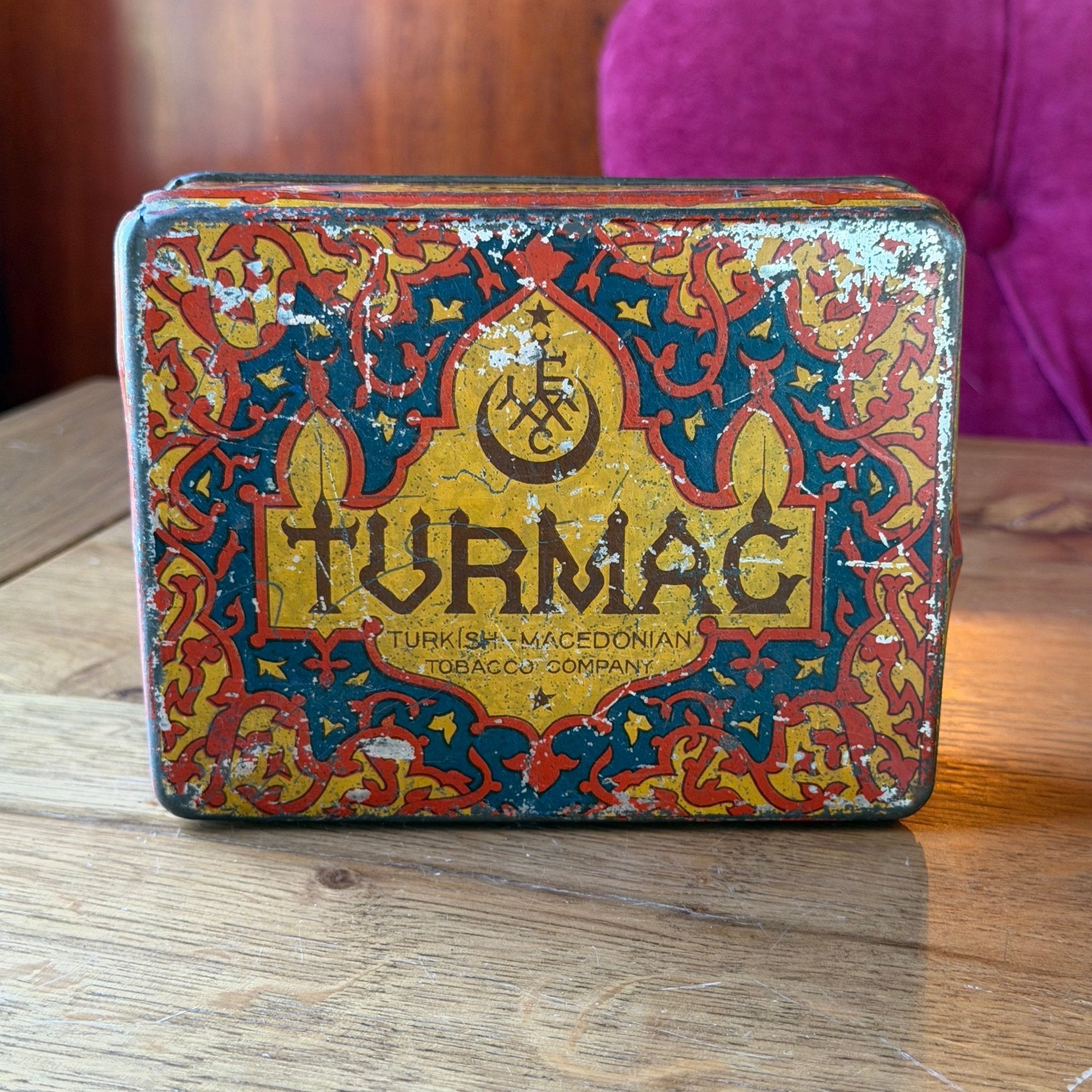 Antiek TUBMAC Sigarettenblik – Turkish Macedonian Tobacco Company – 100 Cigarettes