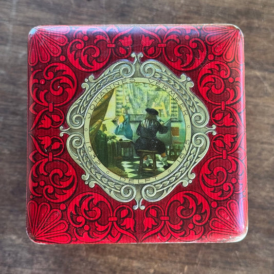 Blik met afbeeldingen van schilderijen van Pieter de Hooch, Frans Hals, Rembrandt, A. van Dijck. - The Collectionist