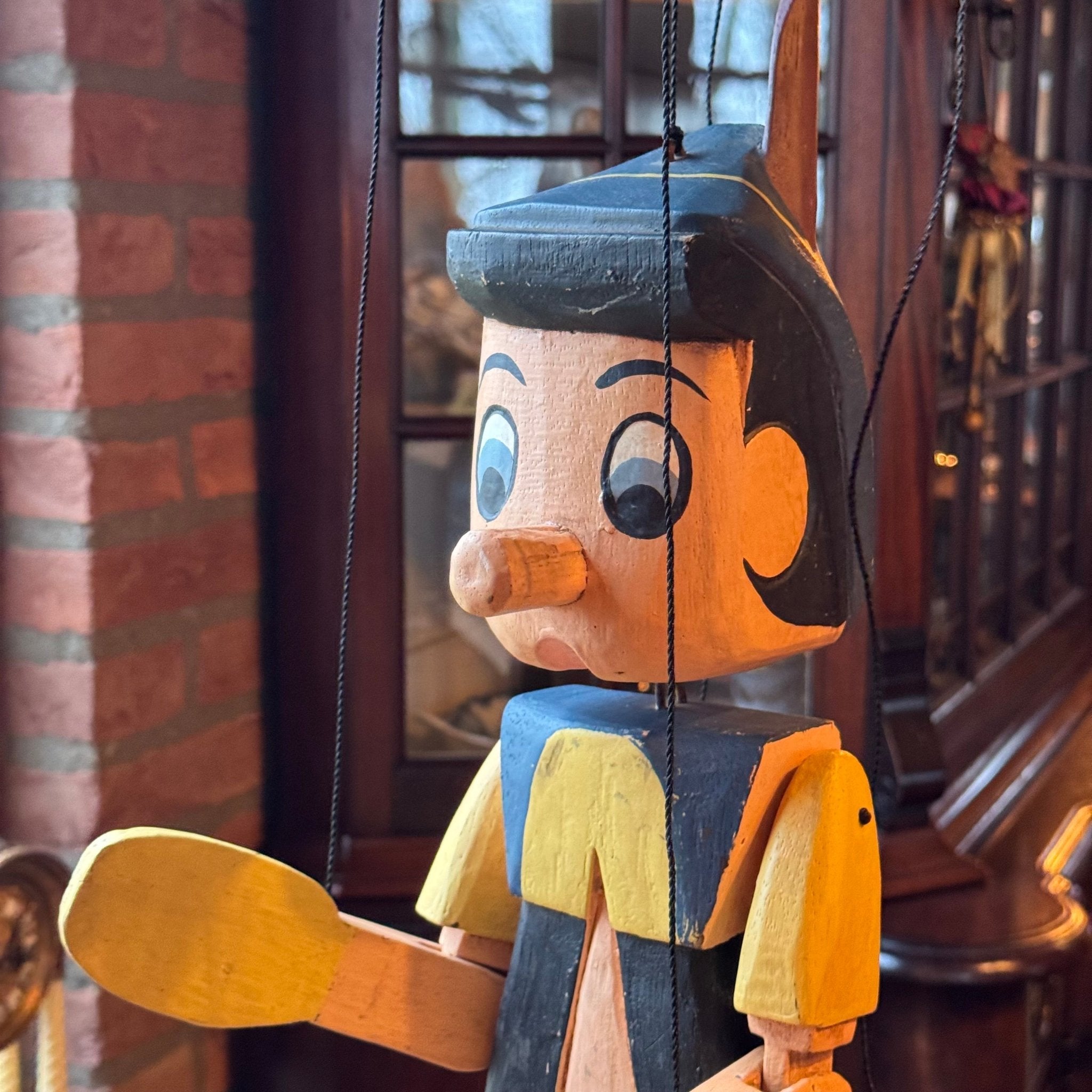 Grote houten Pinokkio marionet – handbeschilderd – ca. 60 cm - The Collectionist