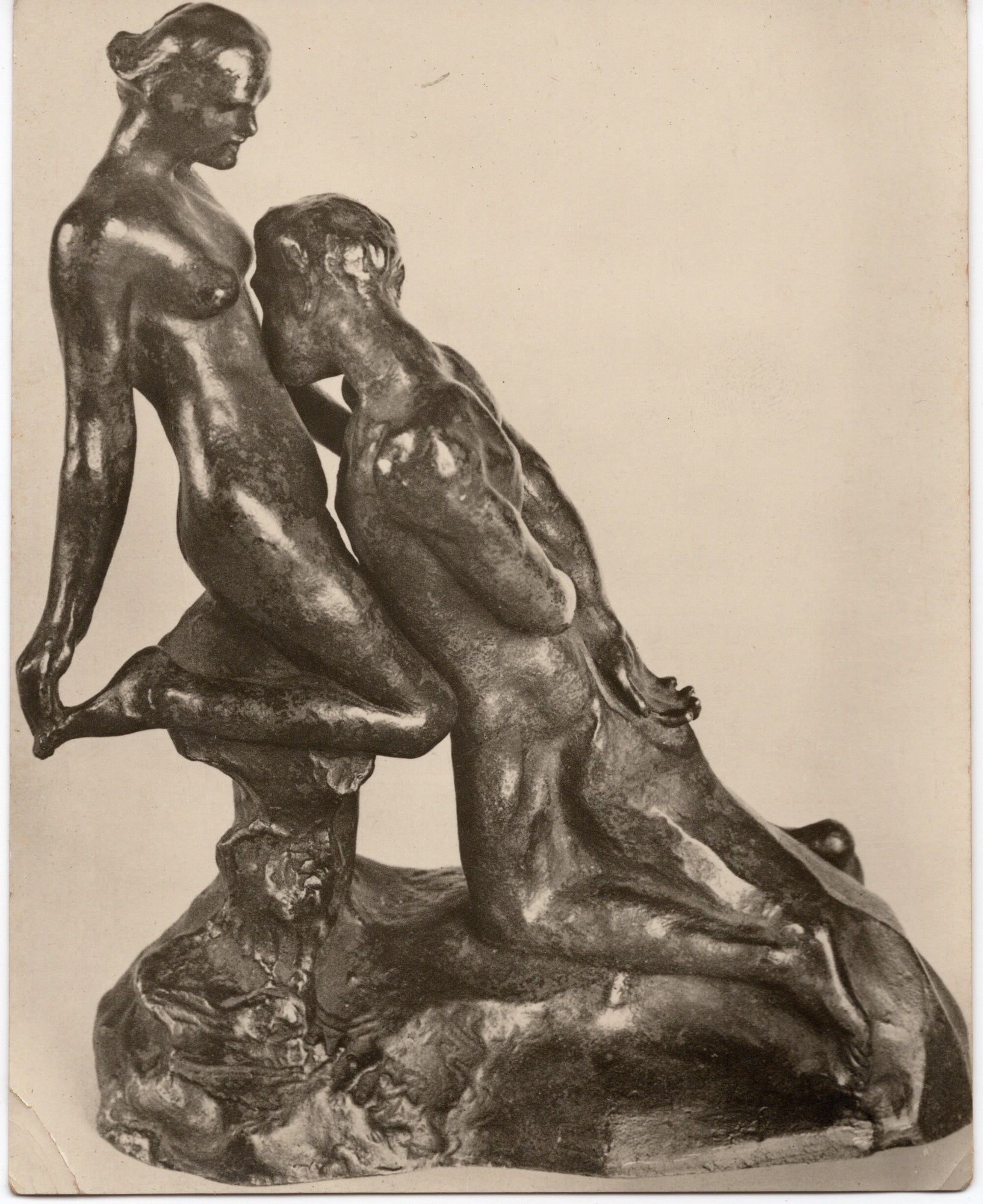Sepia kunstkaart met reproductie Das Ewige Idol van Auguste Rodin, uitgave A. Egger Keulen, naoorlogs