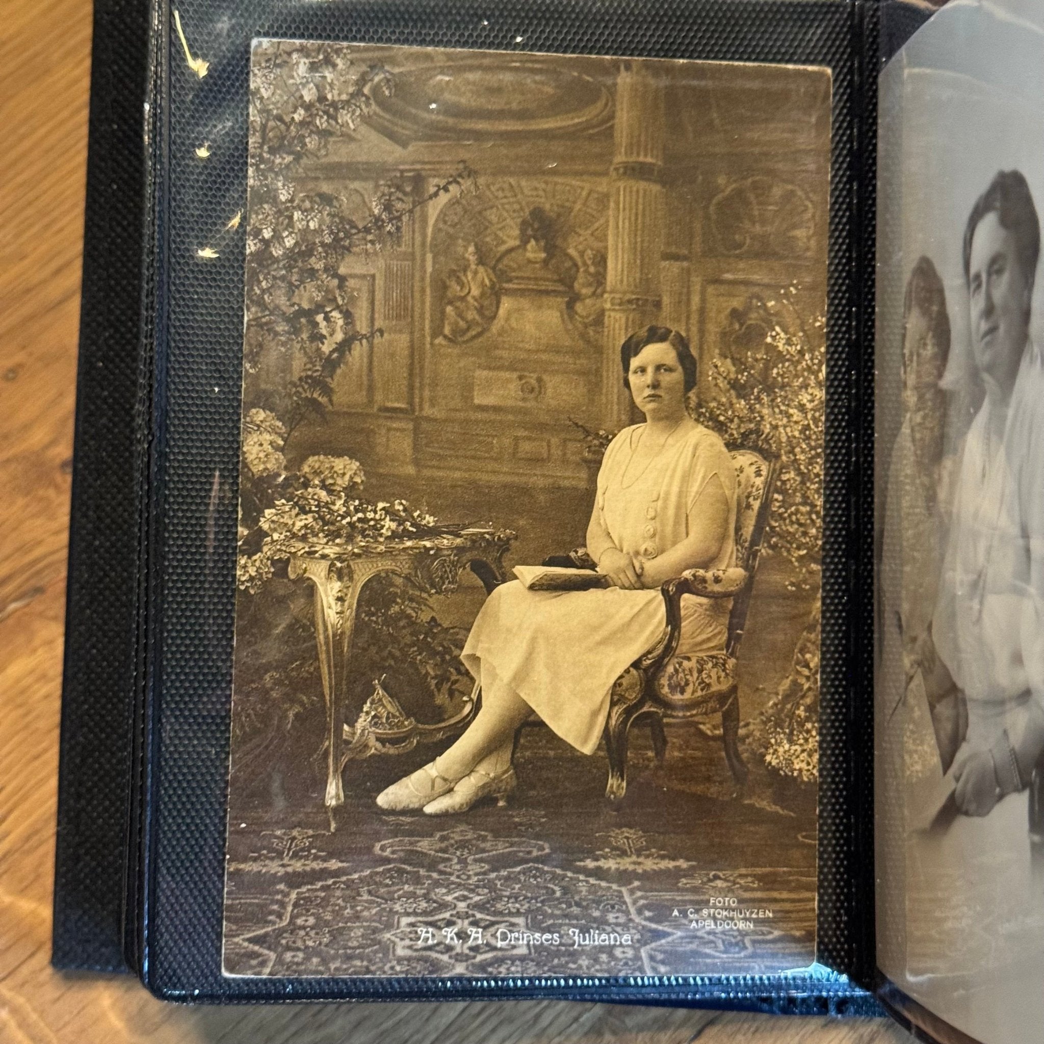 Koninklijk Huis Verzamelaarsalbum (1898–1948) - The Collectionist