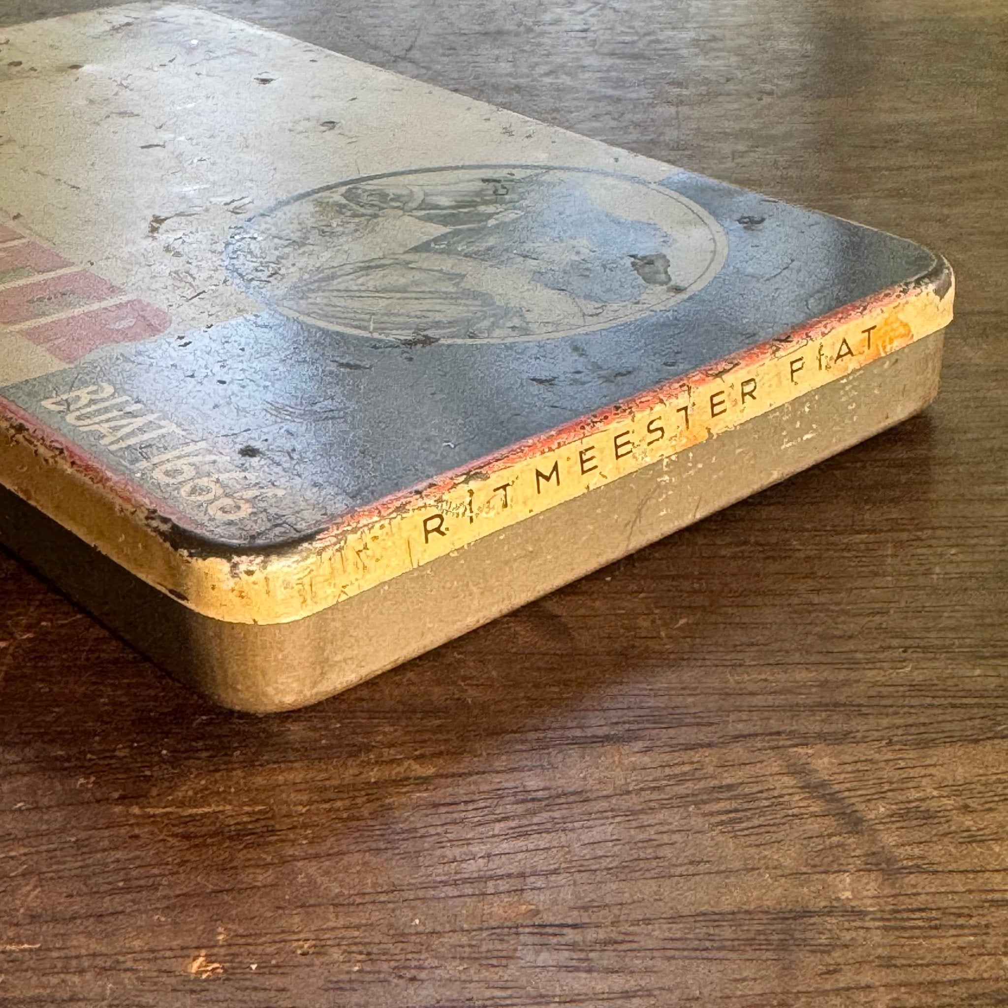 Ritmeester Fiat Sigarenblik Buat 1666 - The Collectionist