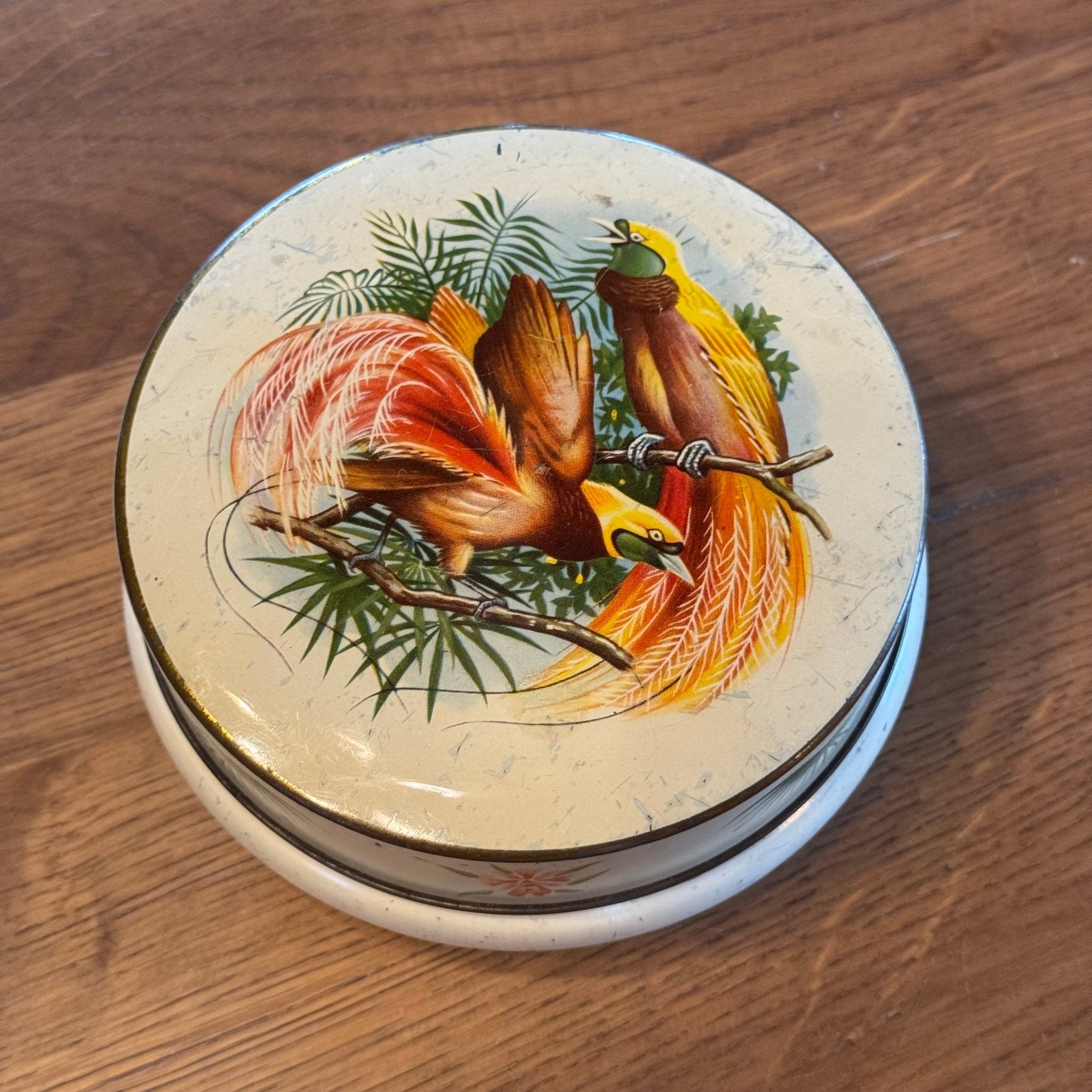 Rond blik met paradijsvogels – exotisch vintage blik ca. 1950–1960 - The Collectionist