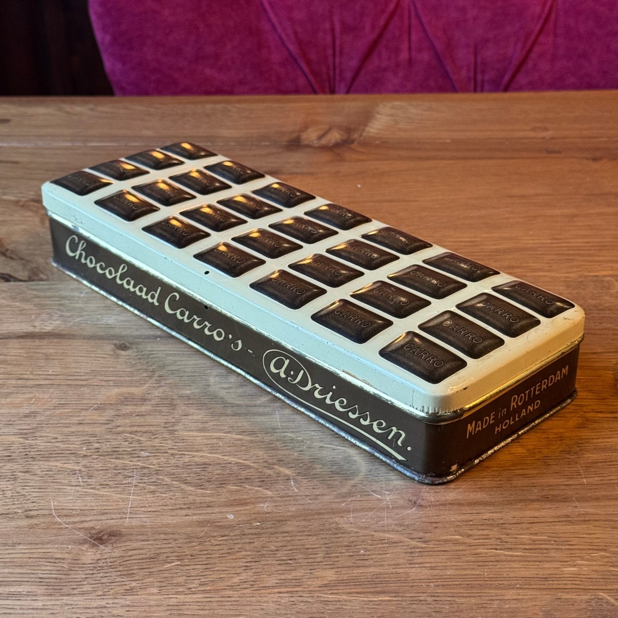 Vintage Chocoladeblik Carro – A. Driessen Rotterdam – Half Kilo – ca. Jaren 1930–1950 - The Collectionist