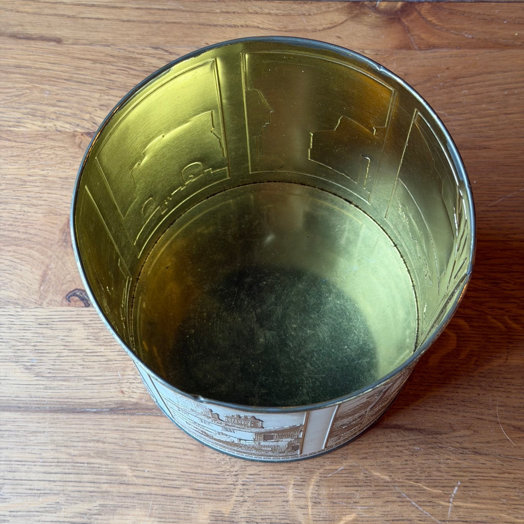 Vintage Engels Biscuit Barrel – Rond Koekblik met Vochtabsorberend Deksel - The Collectionist