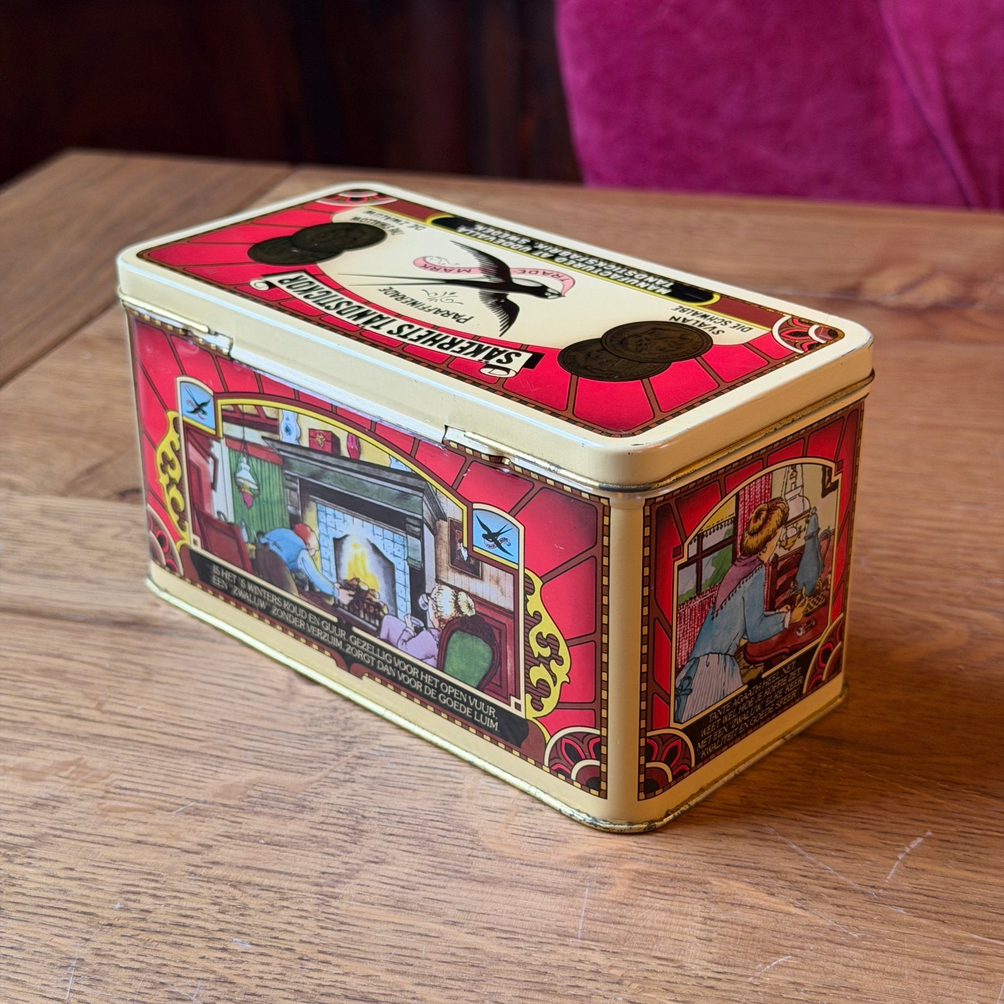 Zwaluw Veiligheids - Tandstickor Blik – Uddevalla Zweden - The Collectionist