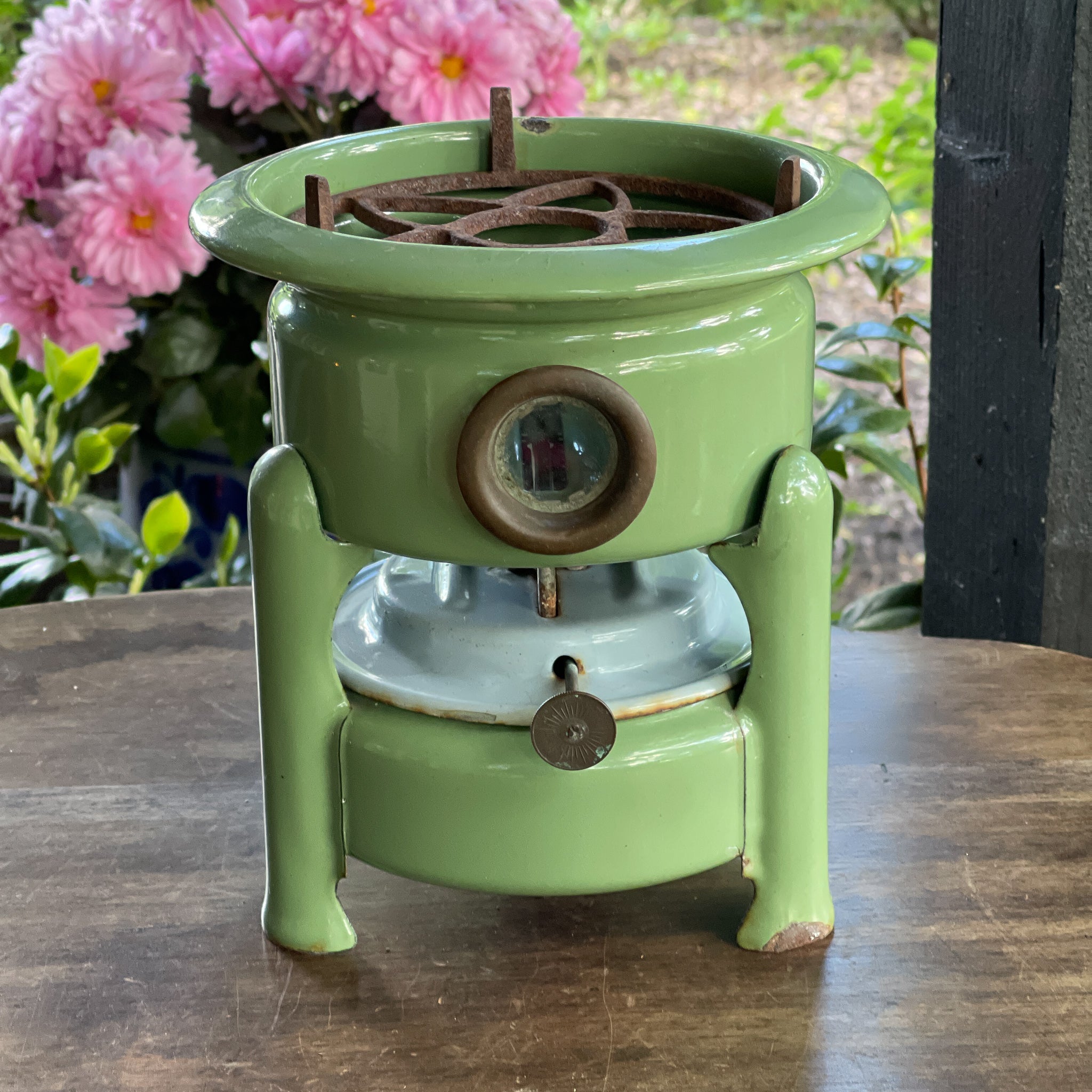 1 Pits Petroleumstel - The Collectionist