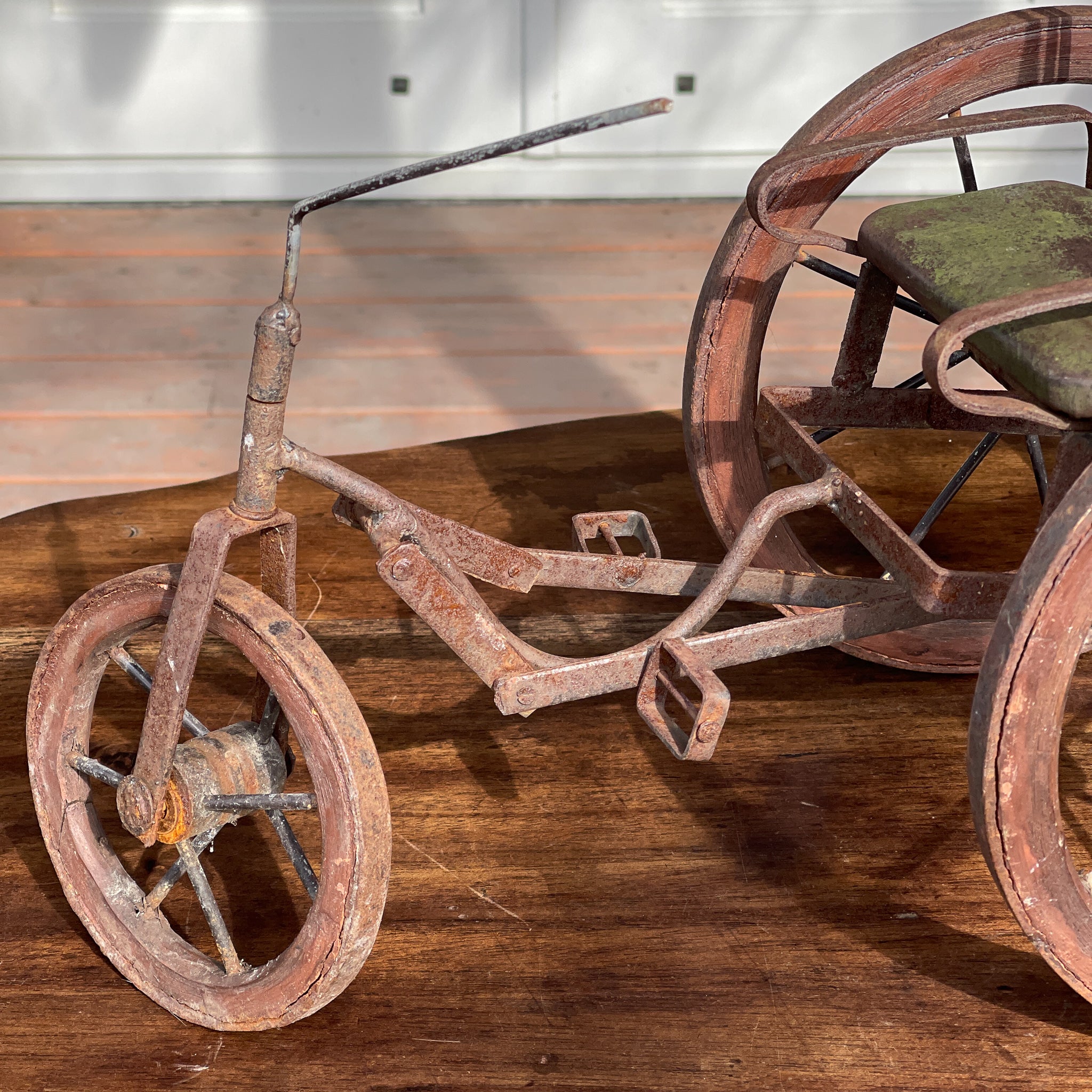 Antieke Driewieler Fiets - Bamestra Curiosa