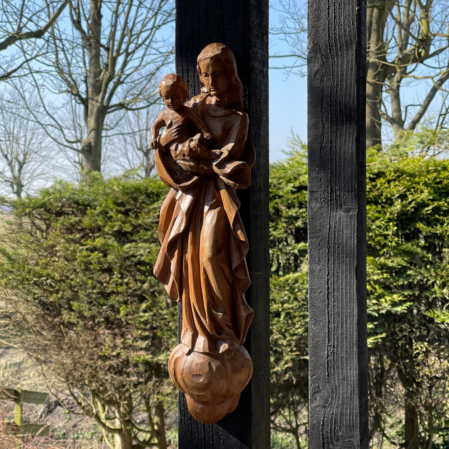 Antiek Houtsnijwerk Maria en Jezus - Bamestra Curiosa