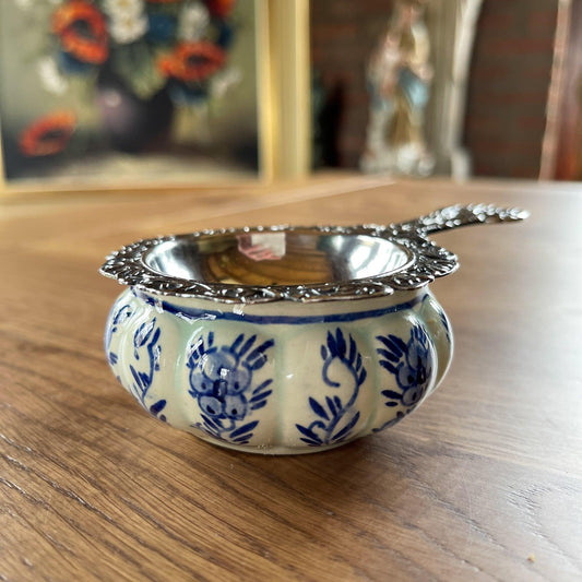 Delfts Blauw verzilverd thee lekbakje Insulinde Groningen - Bamestra Curiosa