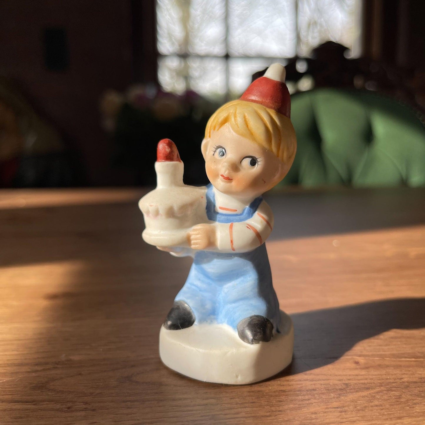 Porseleinen beeldje - Bamestra Curiosa