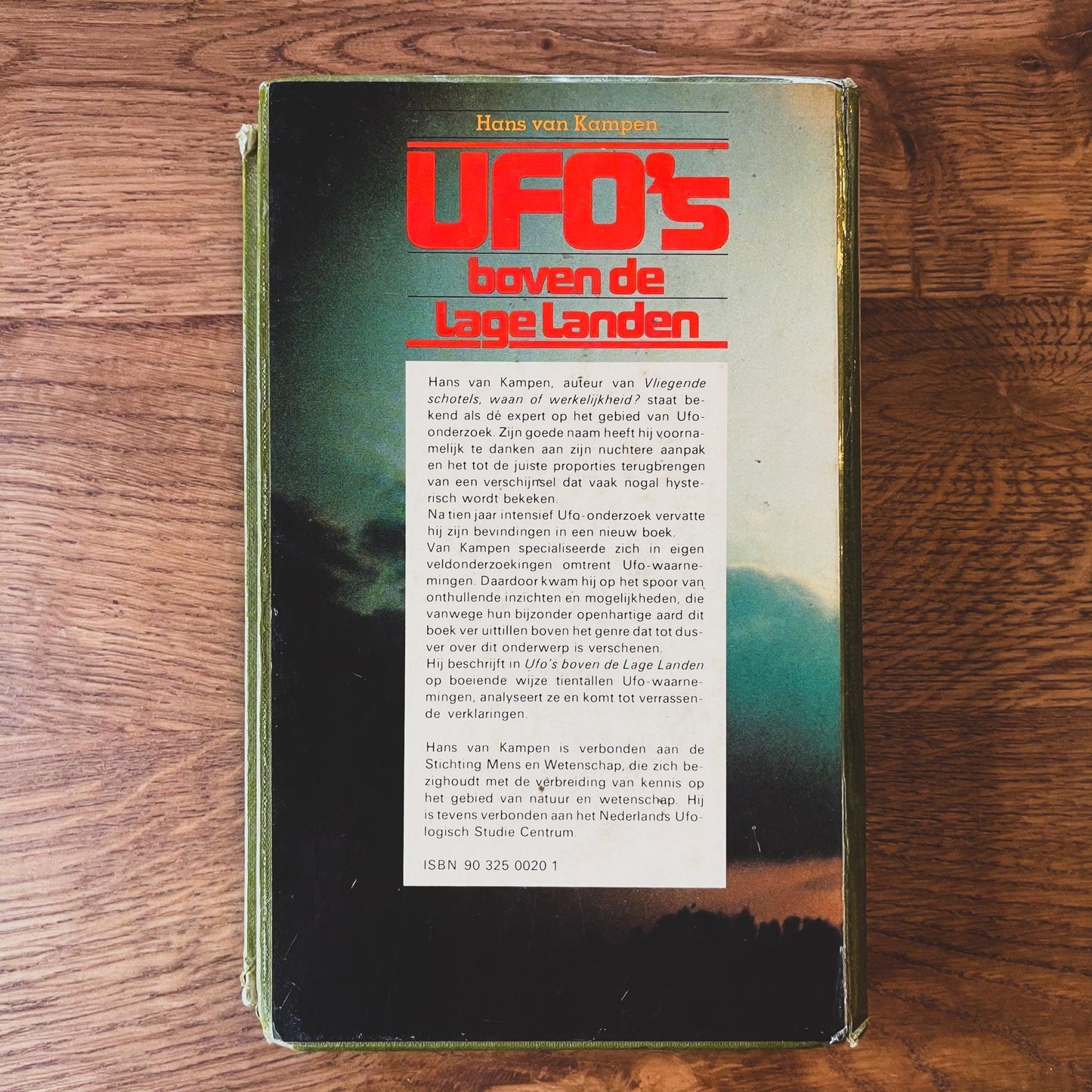 UFO's boven de lage landen - Bamestra Curiosa