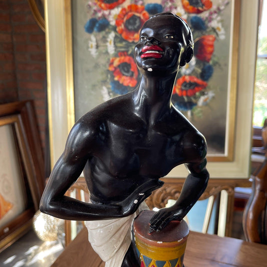 Vintage beeld man met trommel - Bamestra Curiosa
