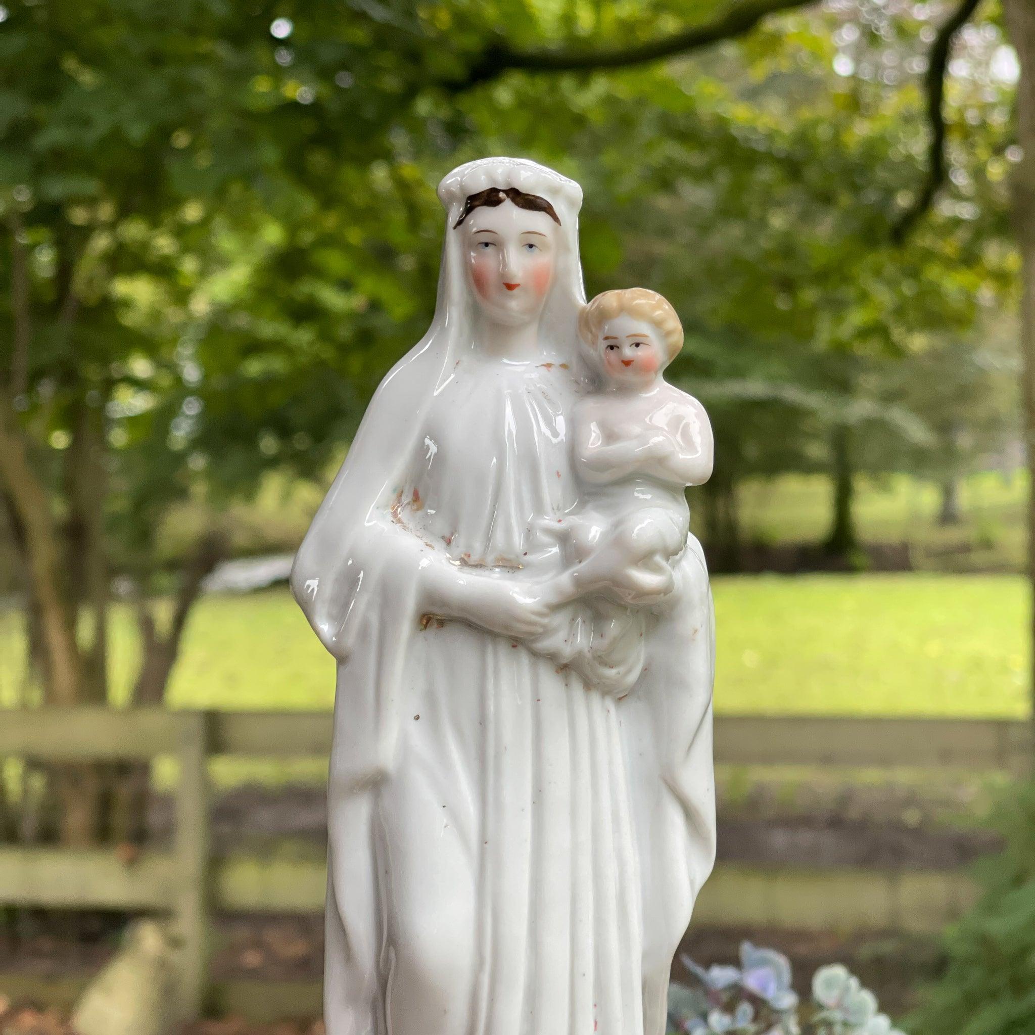 Antiek Maria beeld van porselein - Bamestra Curiosa