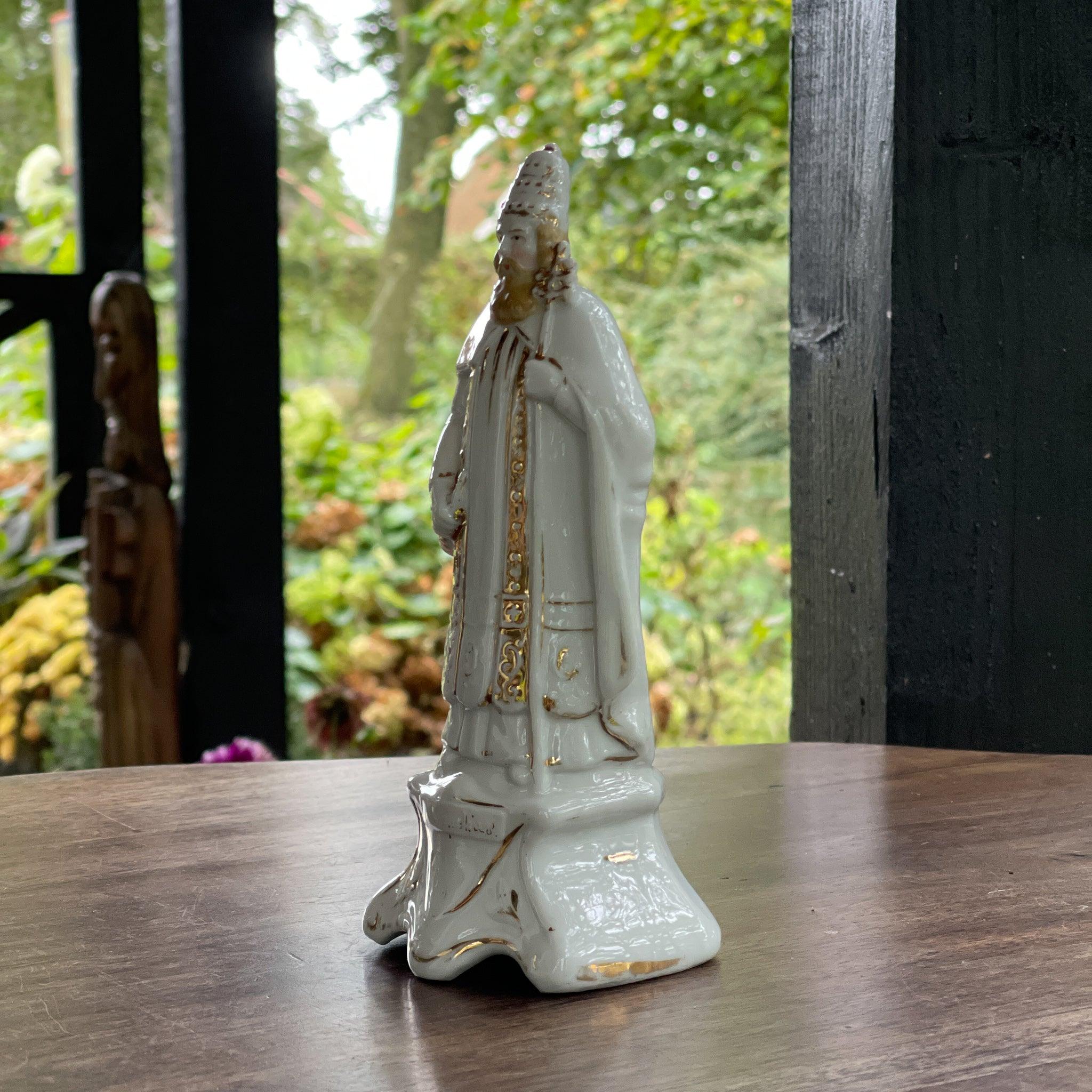 Antiek zeldzaam porseleinen beeld van St. Cornelius - The Collectionist