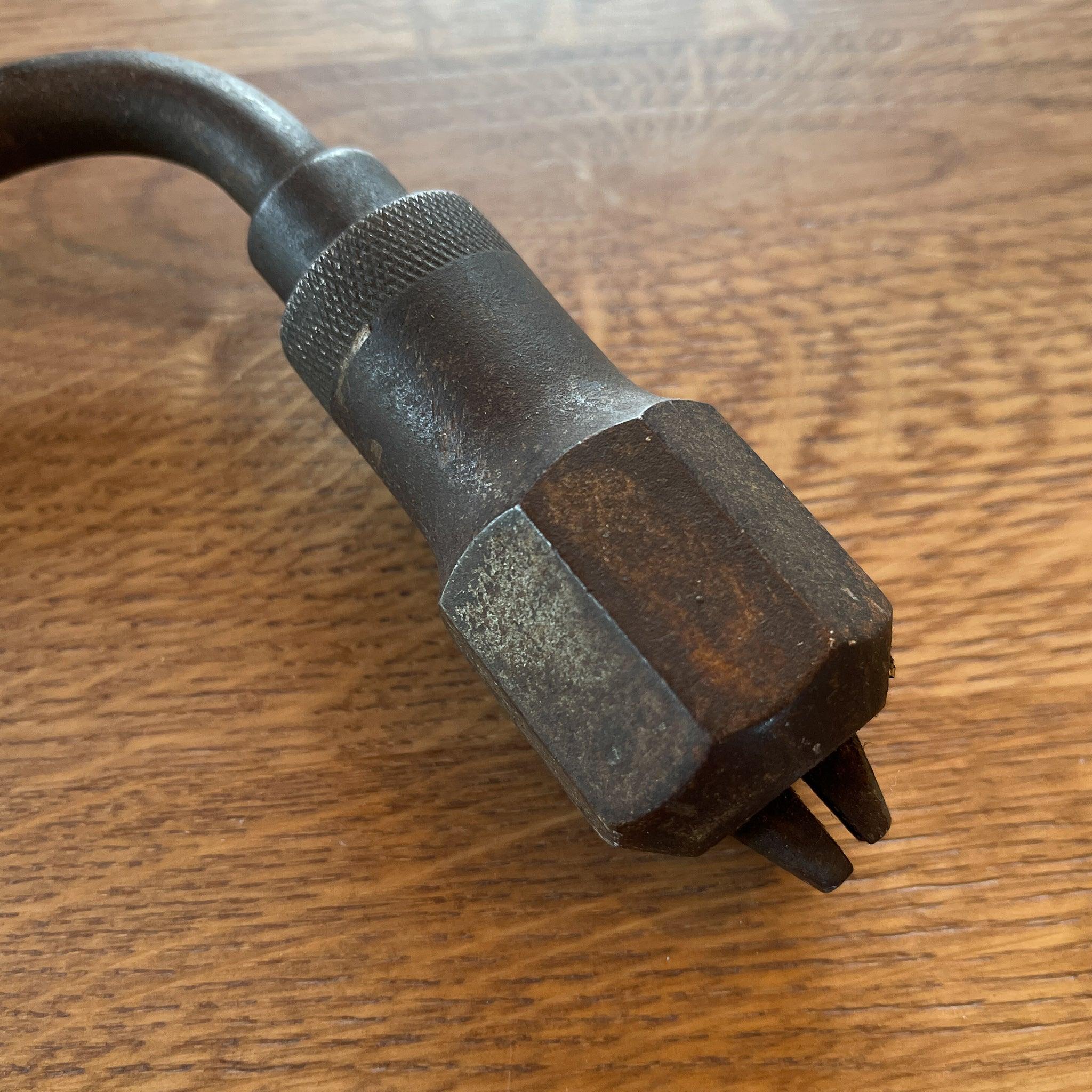 Antieke handboor - The Collectionist