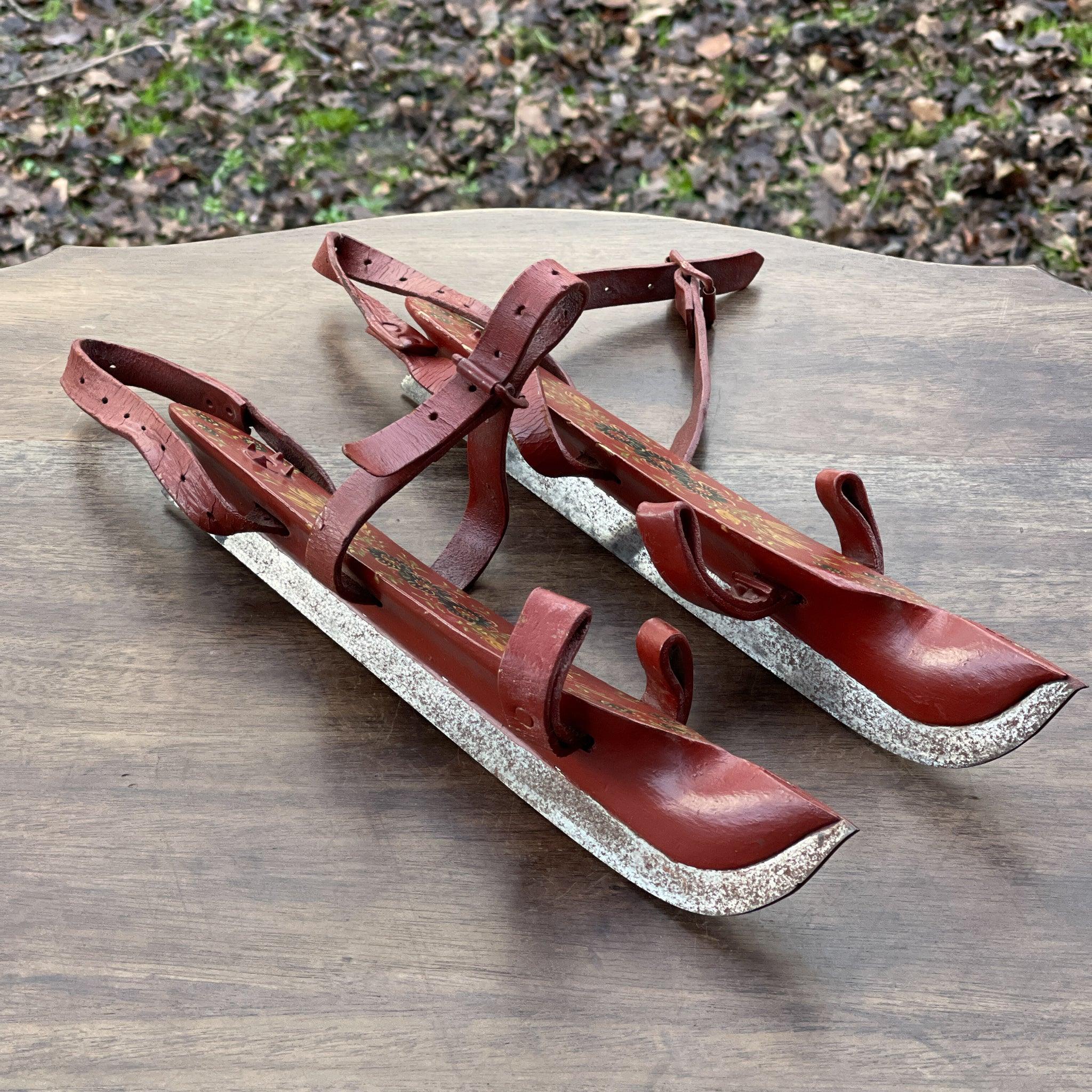 Antieke Hindeloopen schaatsen - The Collectionist