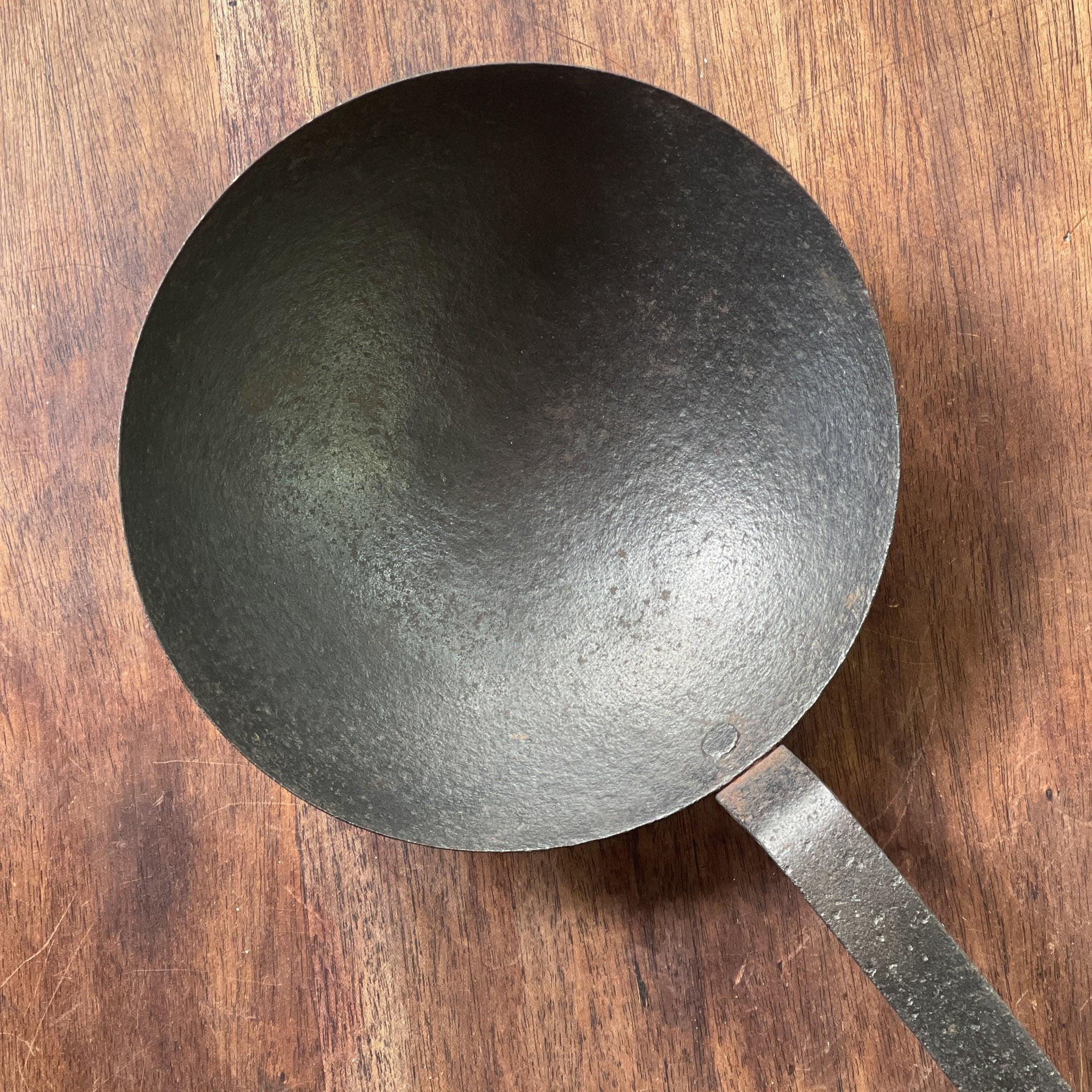 Antieke pollepel / pan - Bamestra Curiosa