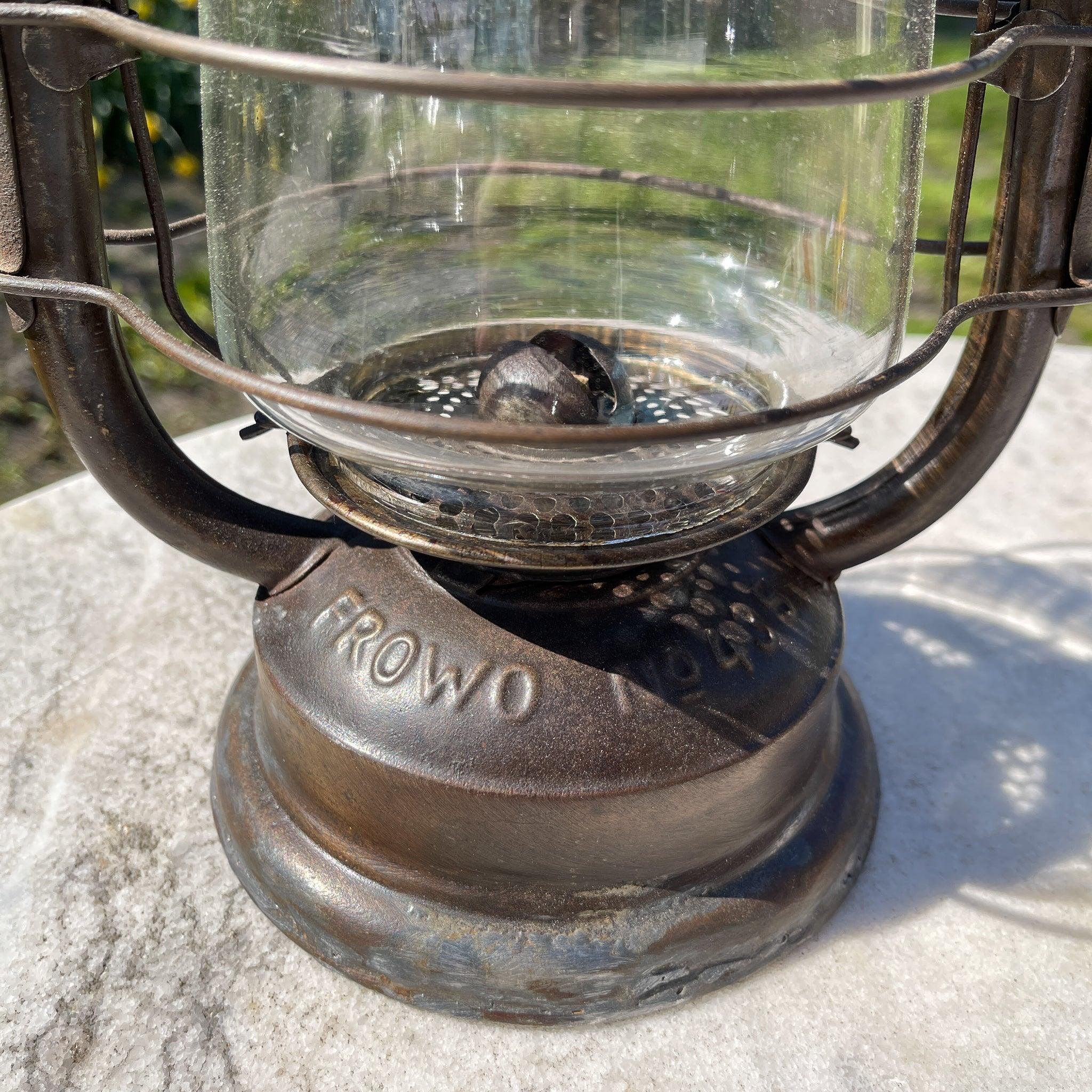 Antieke stormlantaarn Frowo 435 petroleum lamp - The Collectionist